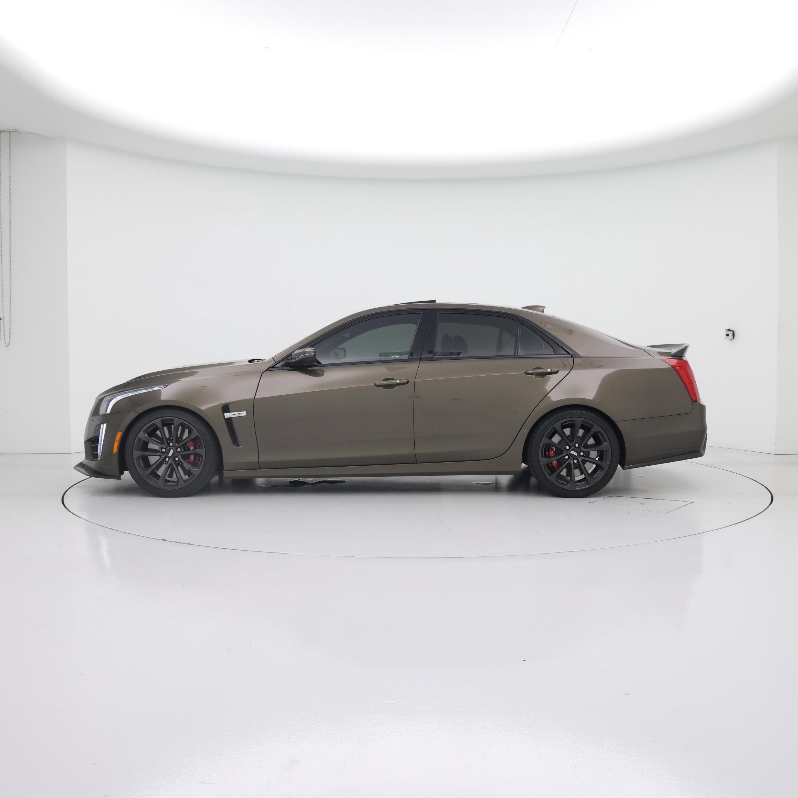 Thumbnail: 2019 Cadillac CTS - 3