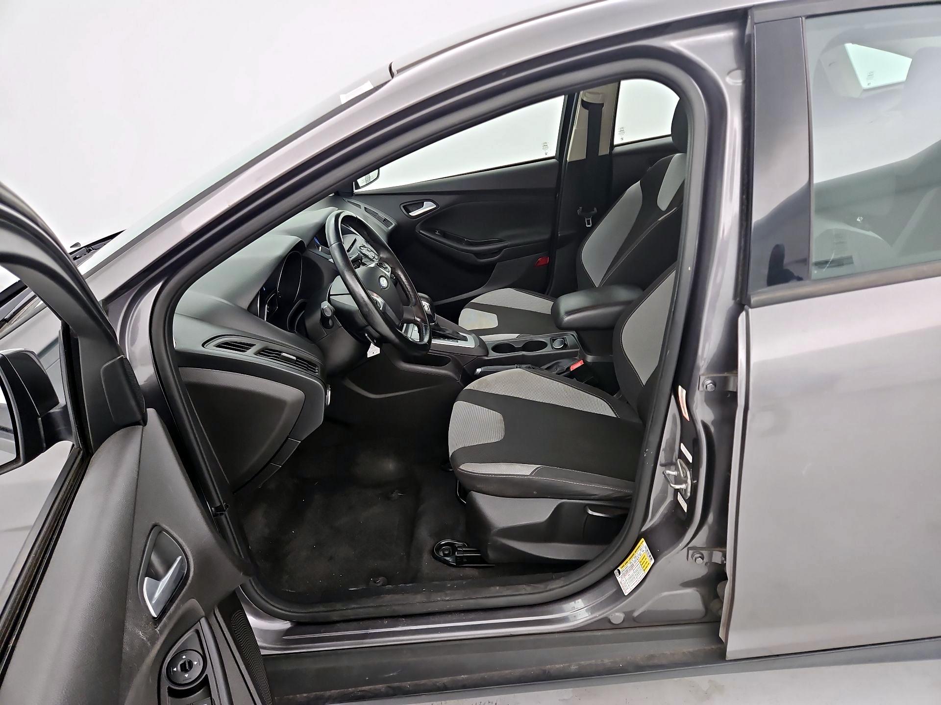 Thumbnail: 2014 Ford Focus - 11