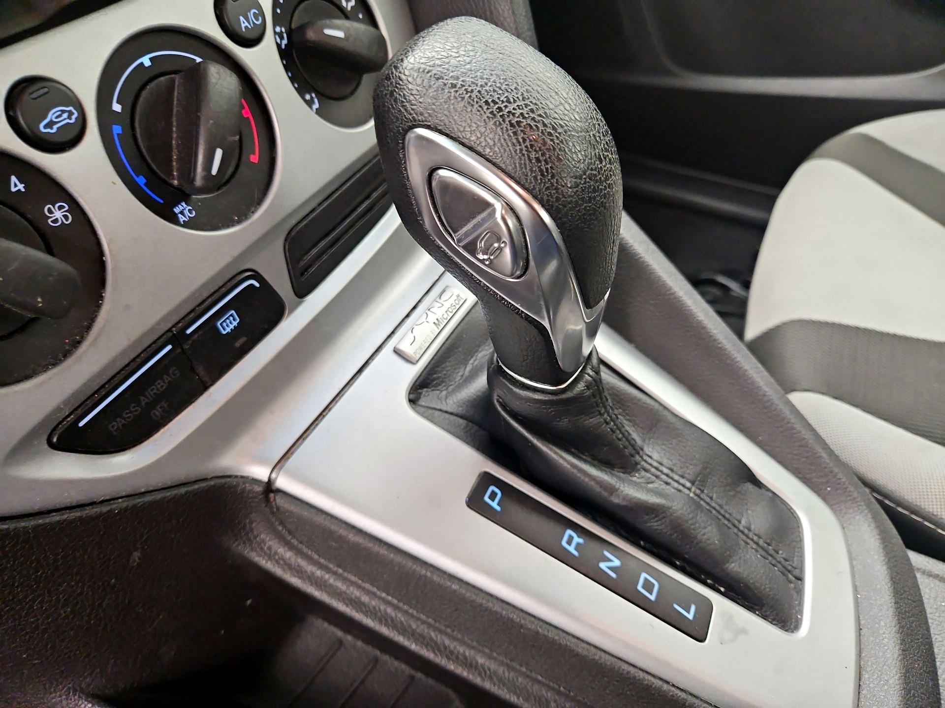 Thumbnail: 2014 Ford Focus - 16