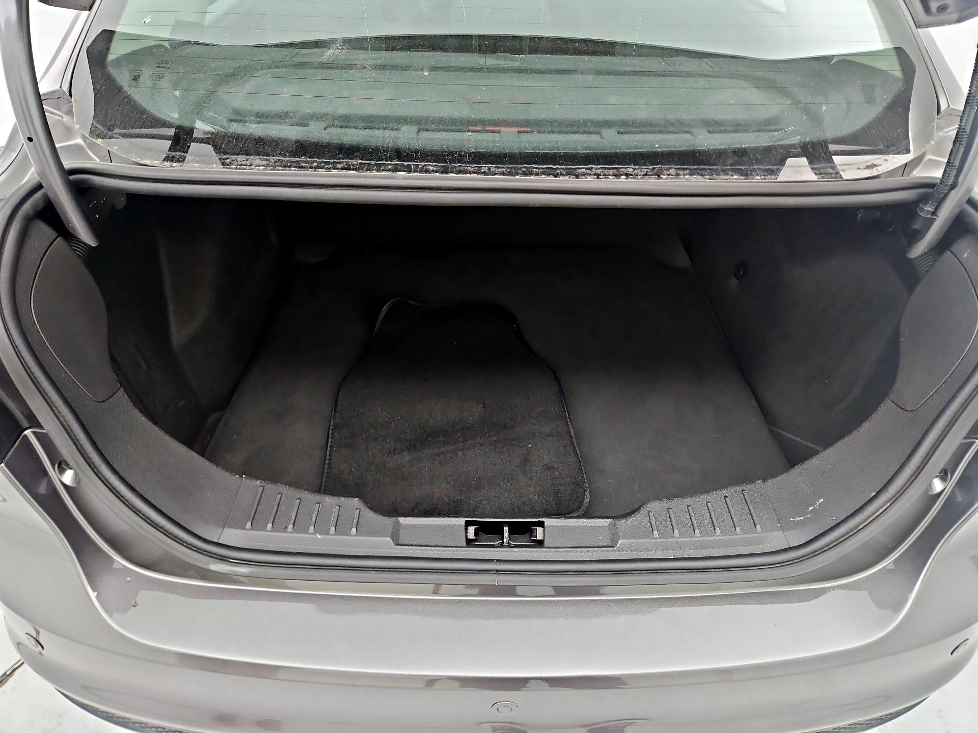 Thumbnail: 2014 Ford Focus - 19