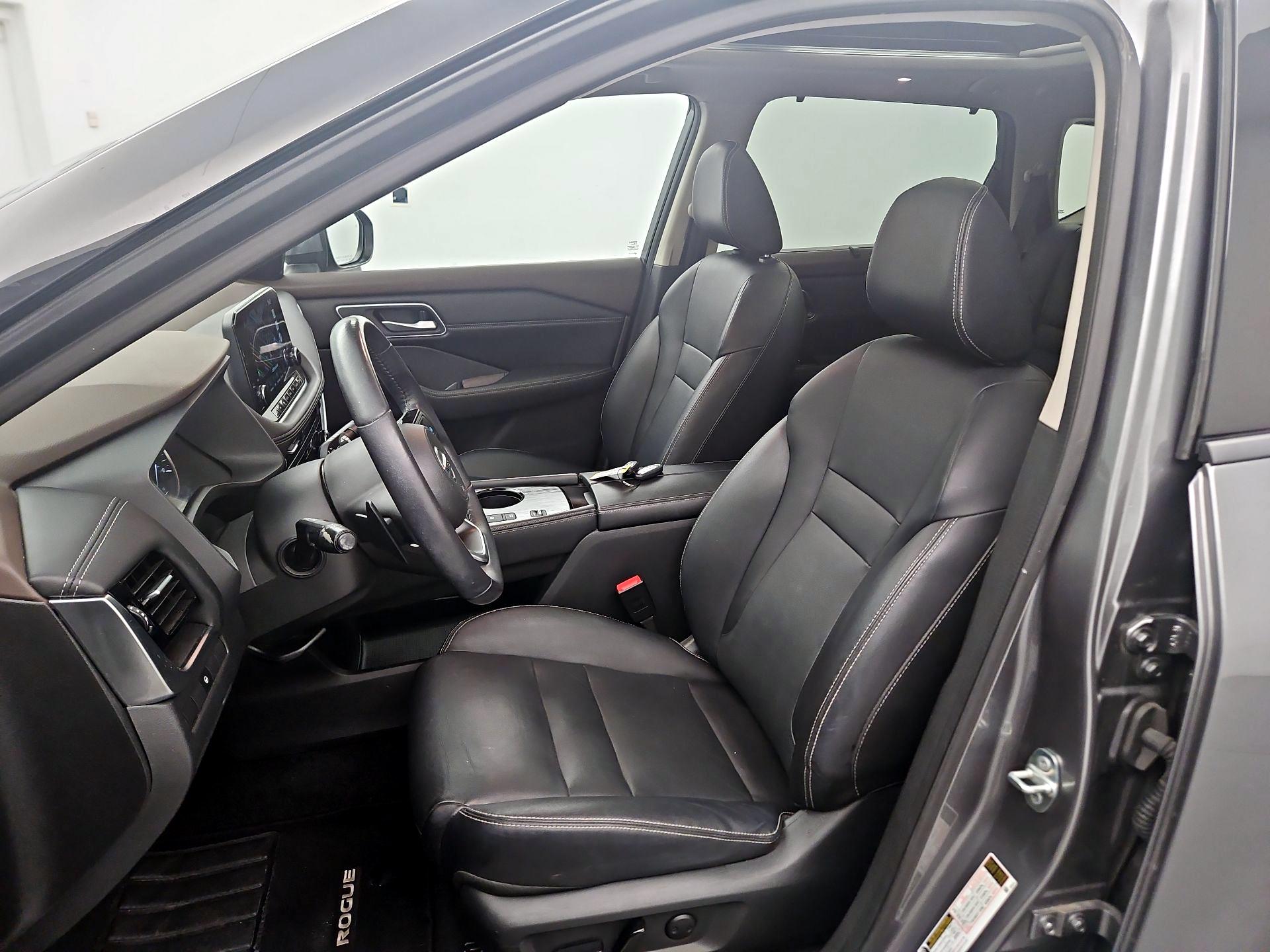 Thumbnail: 2021 Nissan Rogue - 11