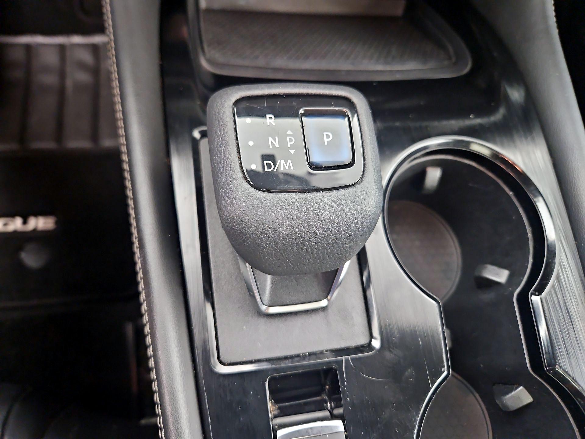 Thumbnail: 2021 Nissan Rogue - 18