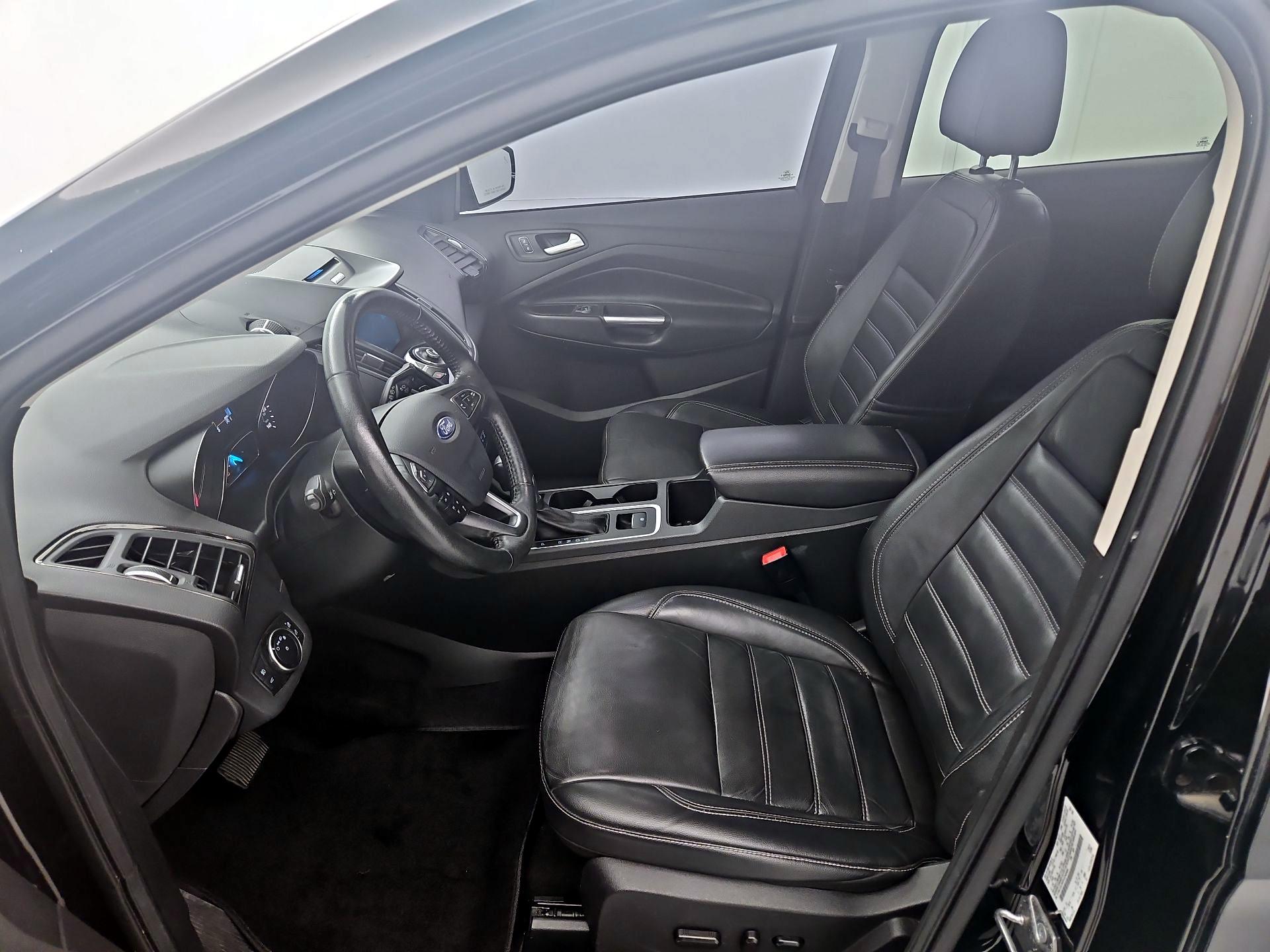 Thumbnail: 2017 Ford Escape - 11