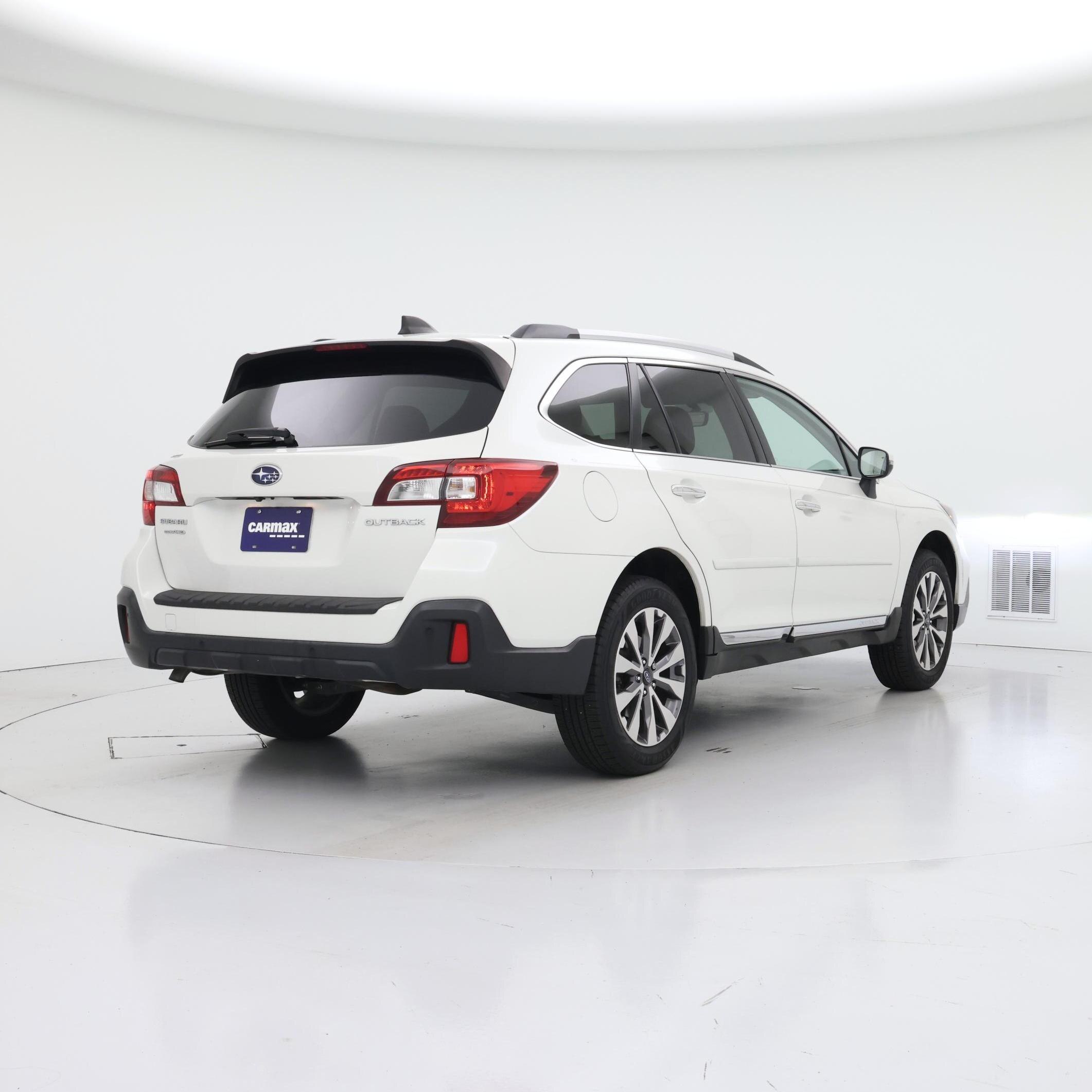 Thumbnail: 2018 Subaru Outback - 8