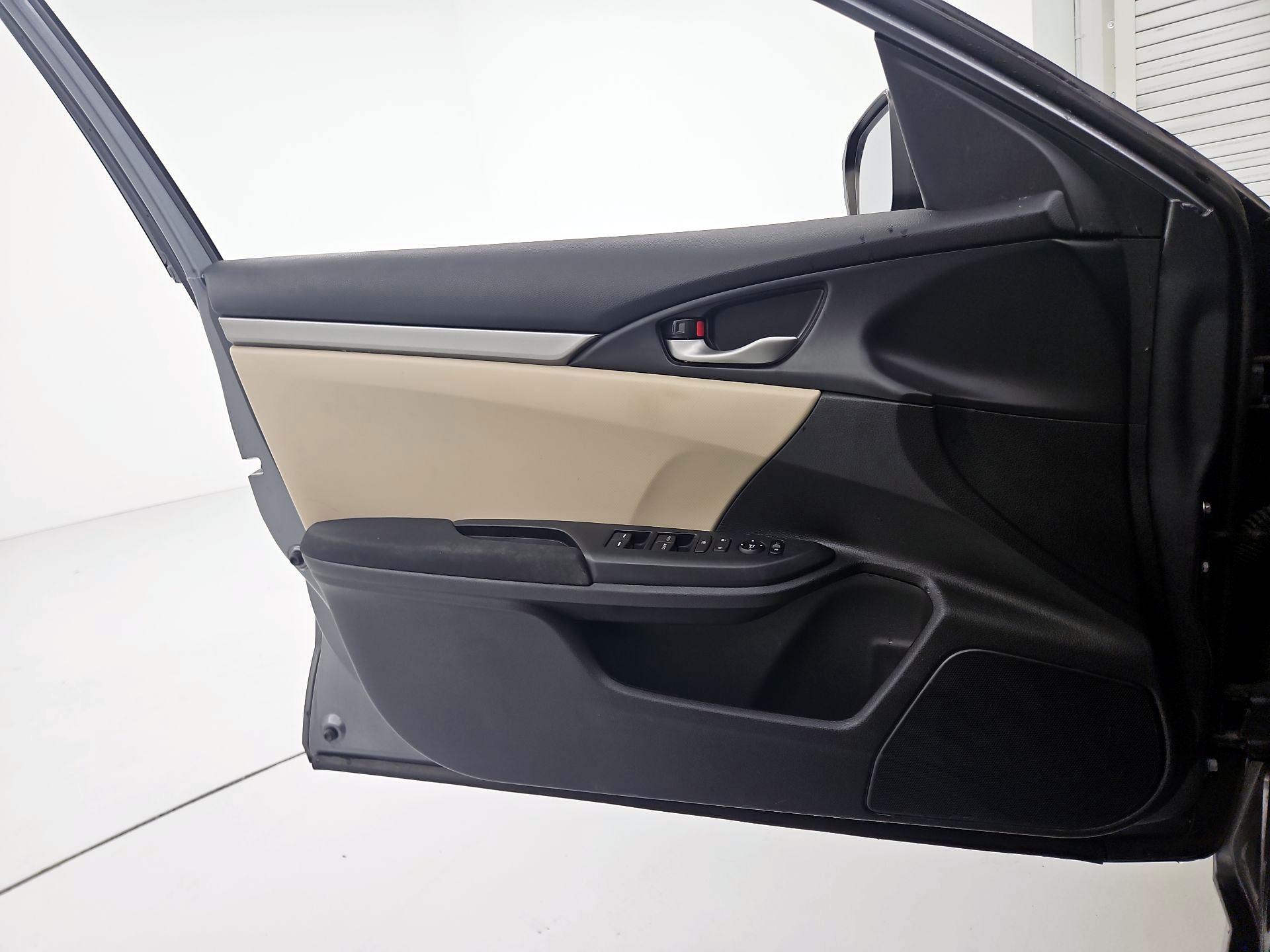 Thumbnail: 2018 Honda Civic - 12