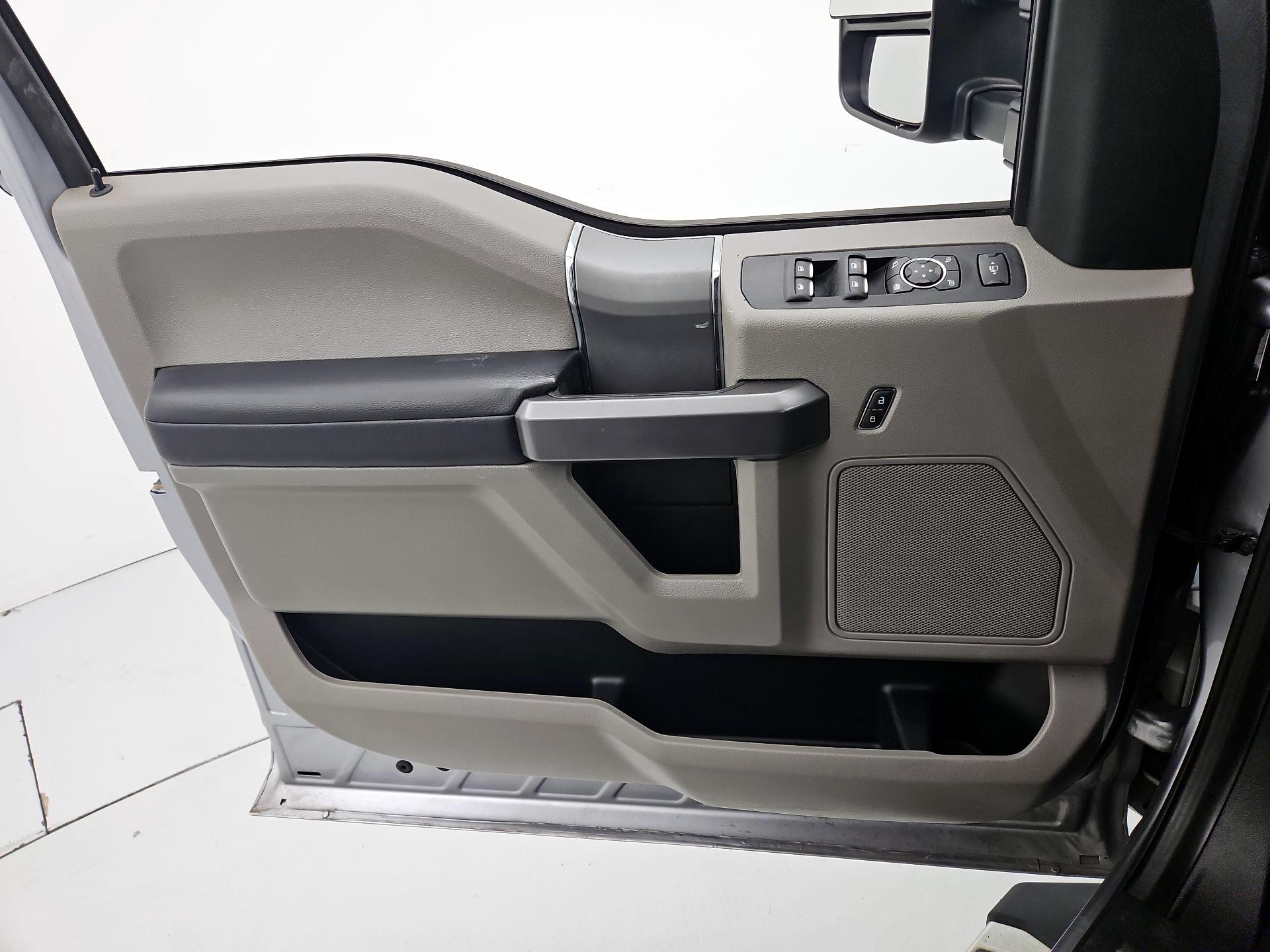 Thumbnail: 2021 Ford F-350 - 12