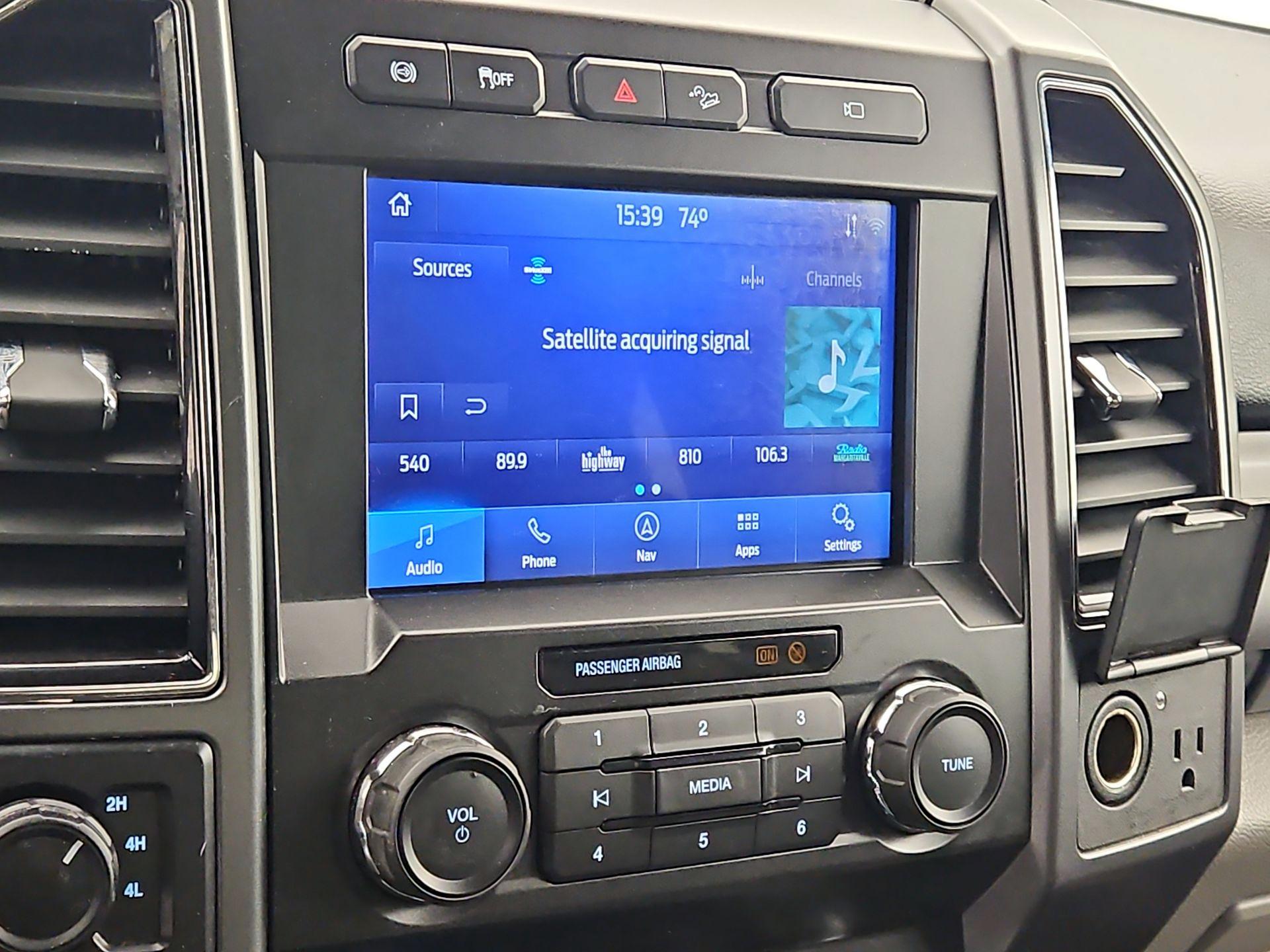 Thumbnail: 2021 Ford F-350 - 16