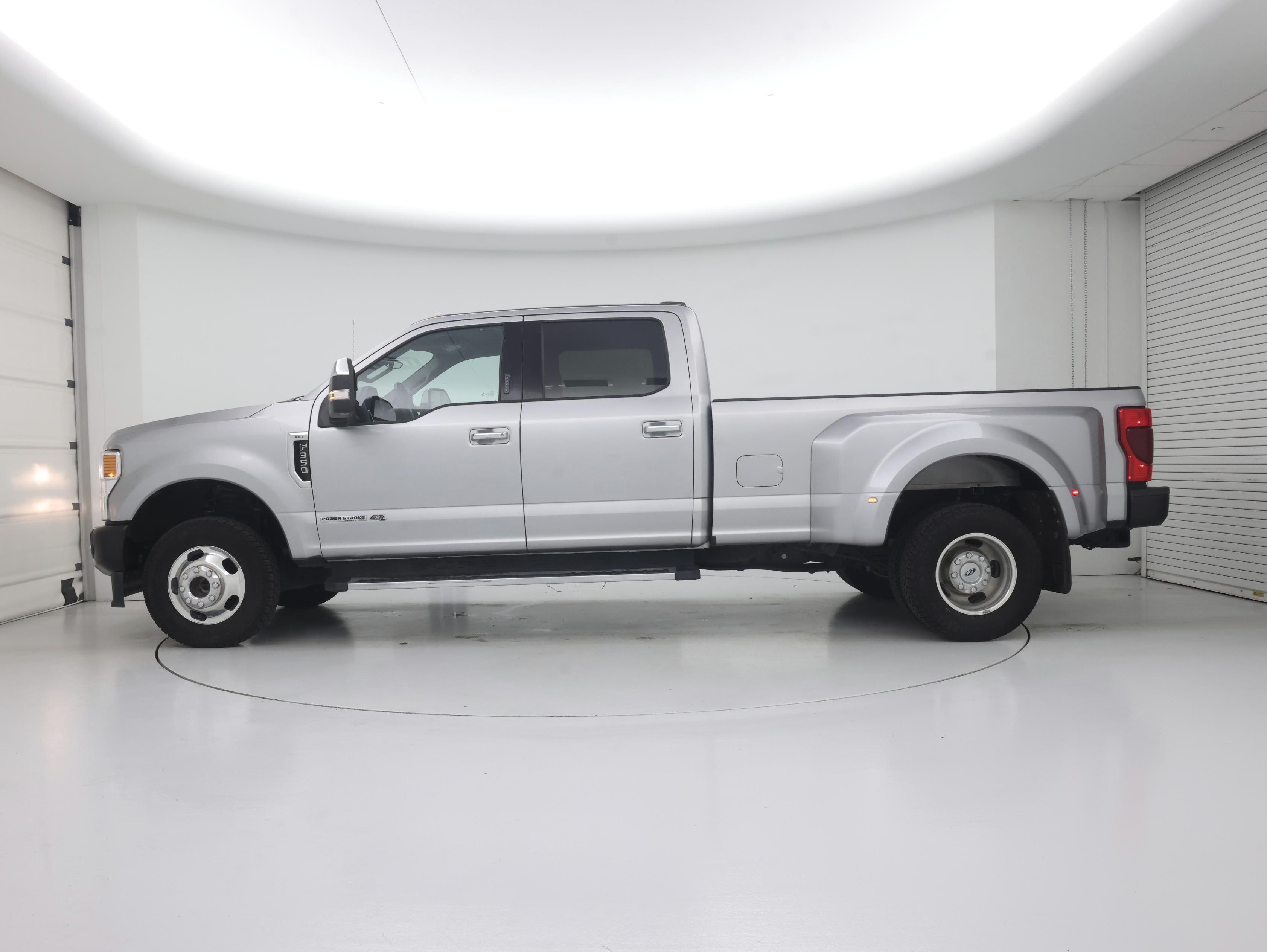 Thumbnail: 2021 Ford F-350 - 3