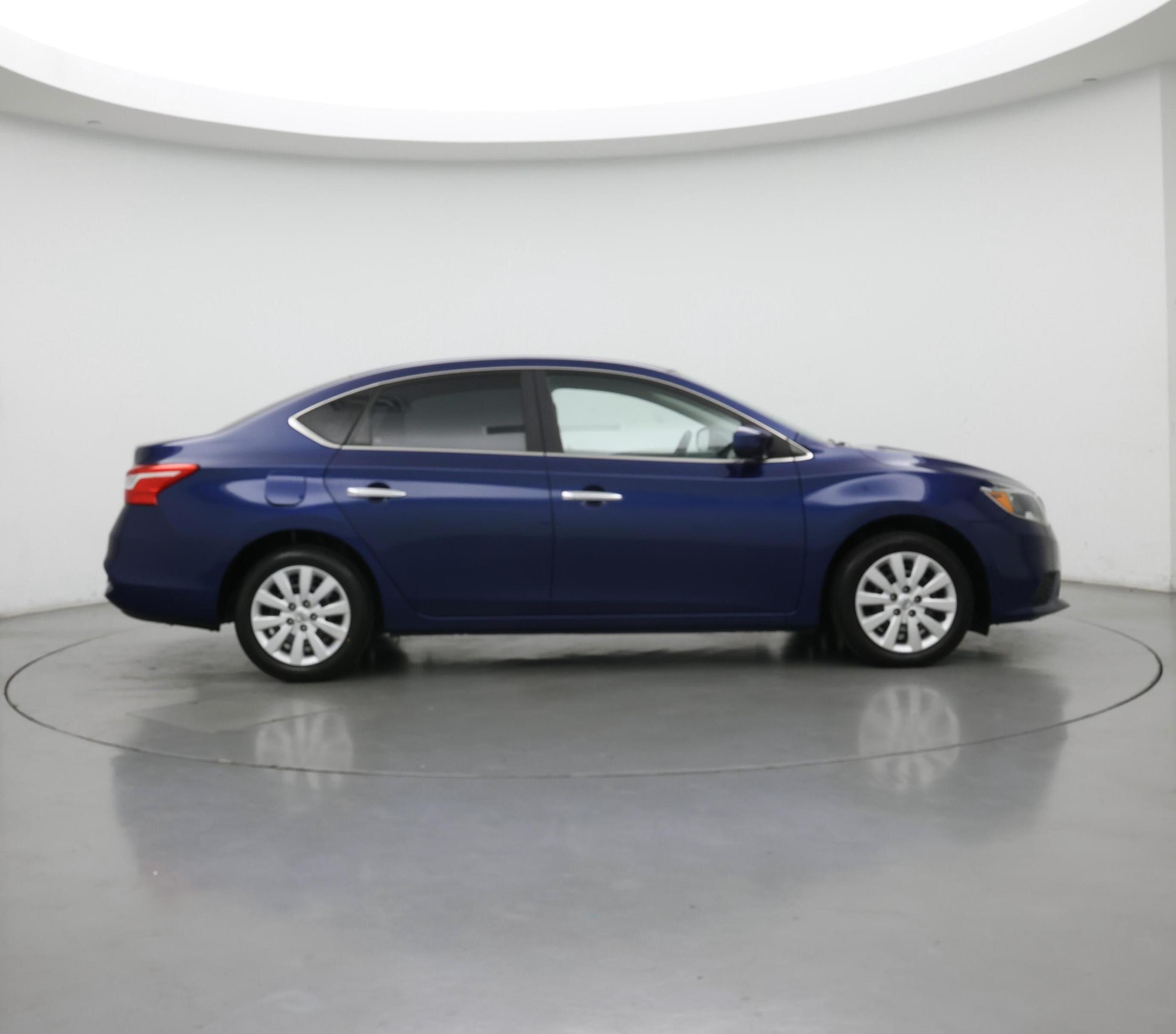 Thumbnail: 2019 Nissan Sentra - 7