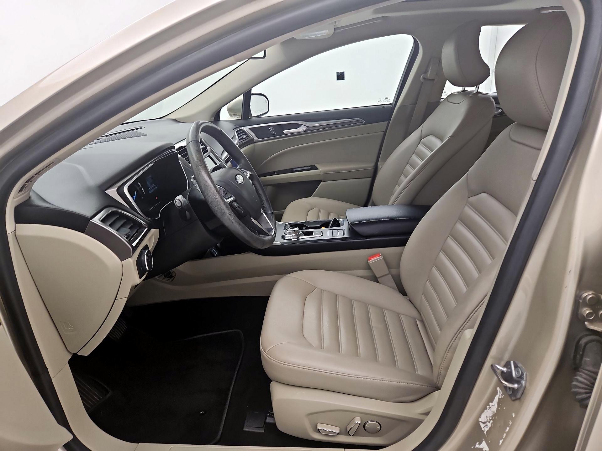 Thumbnail: 2019 Ford Fusion - 11