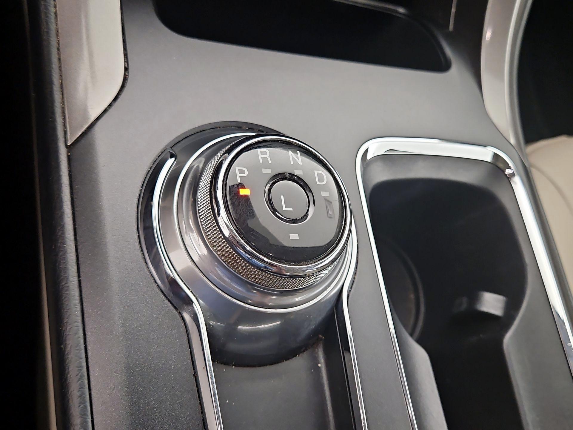 Thumbnail: 2019 Ford Fusion - 18