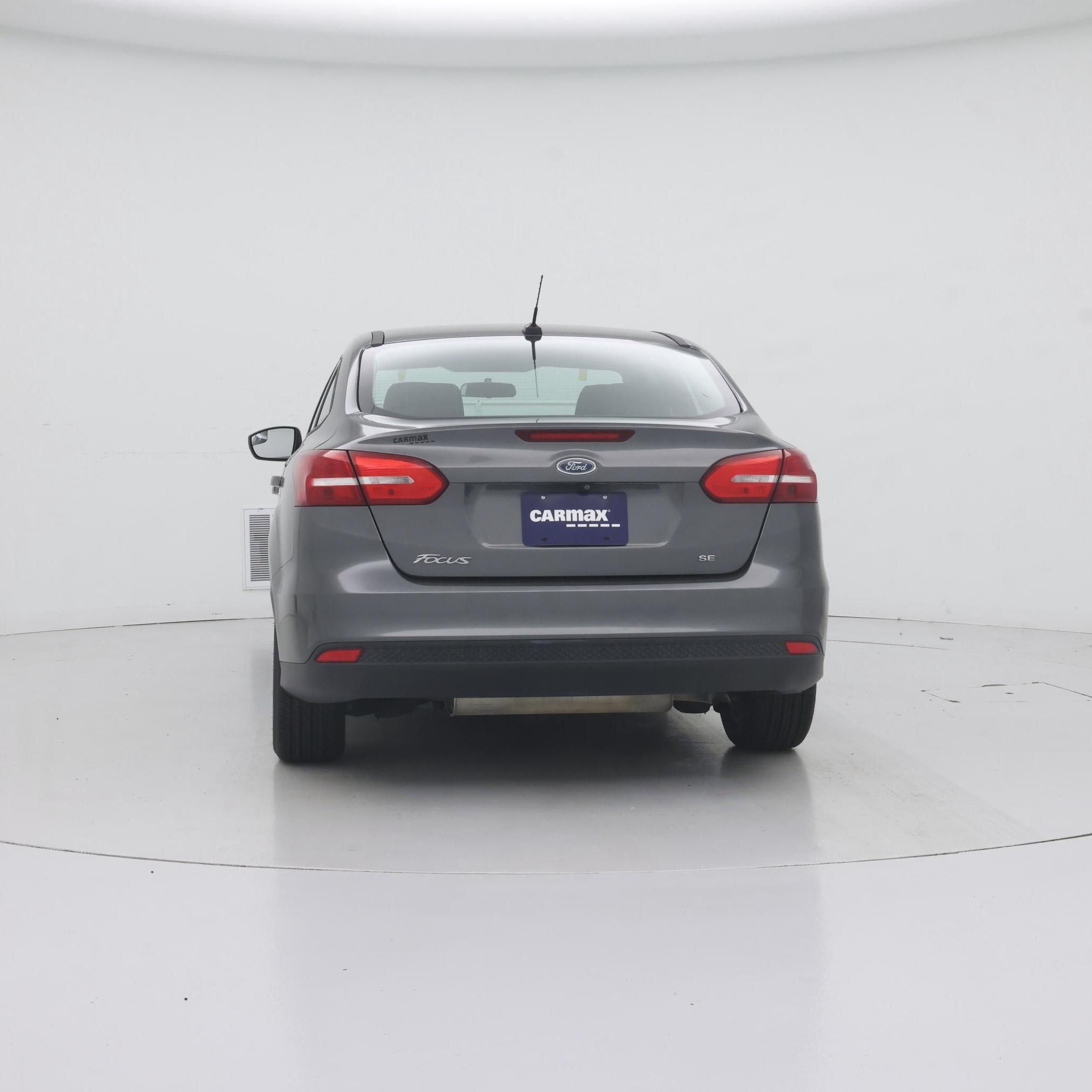 Thumbnail: 2018 Ford Focus - 6