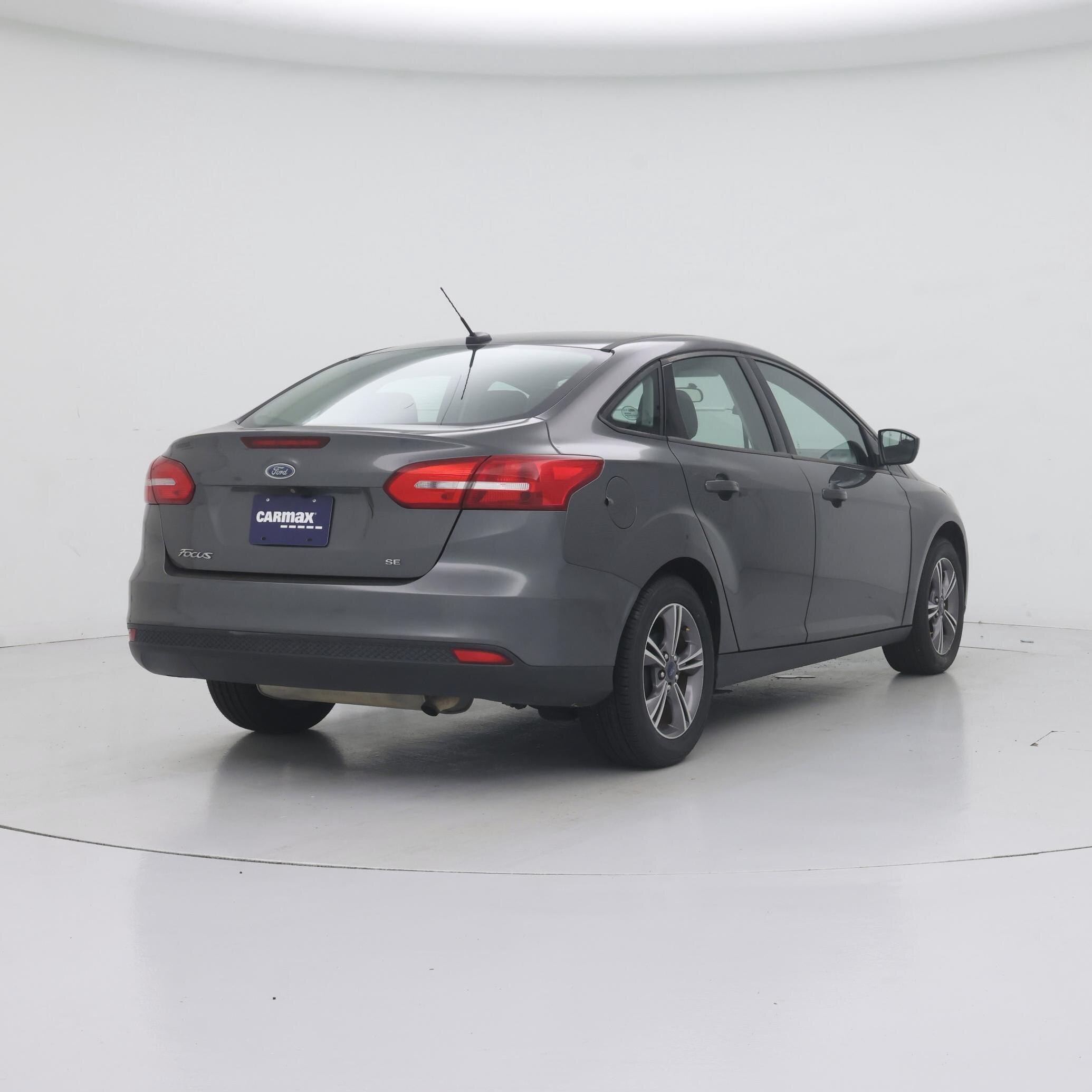Thumbnail: 2018 Ford Focus - 8
