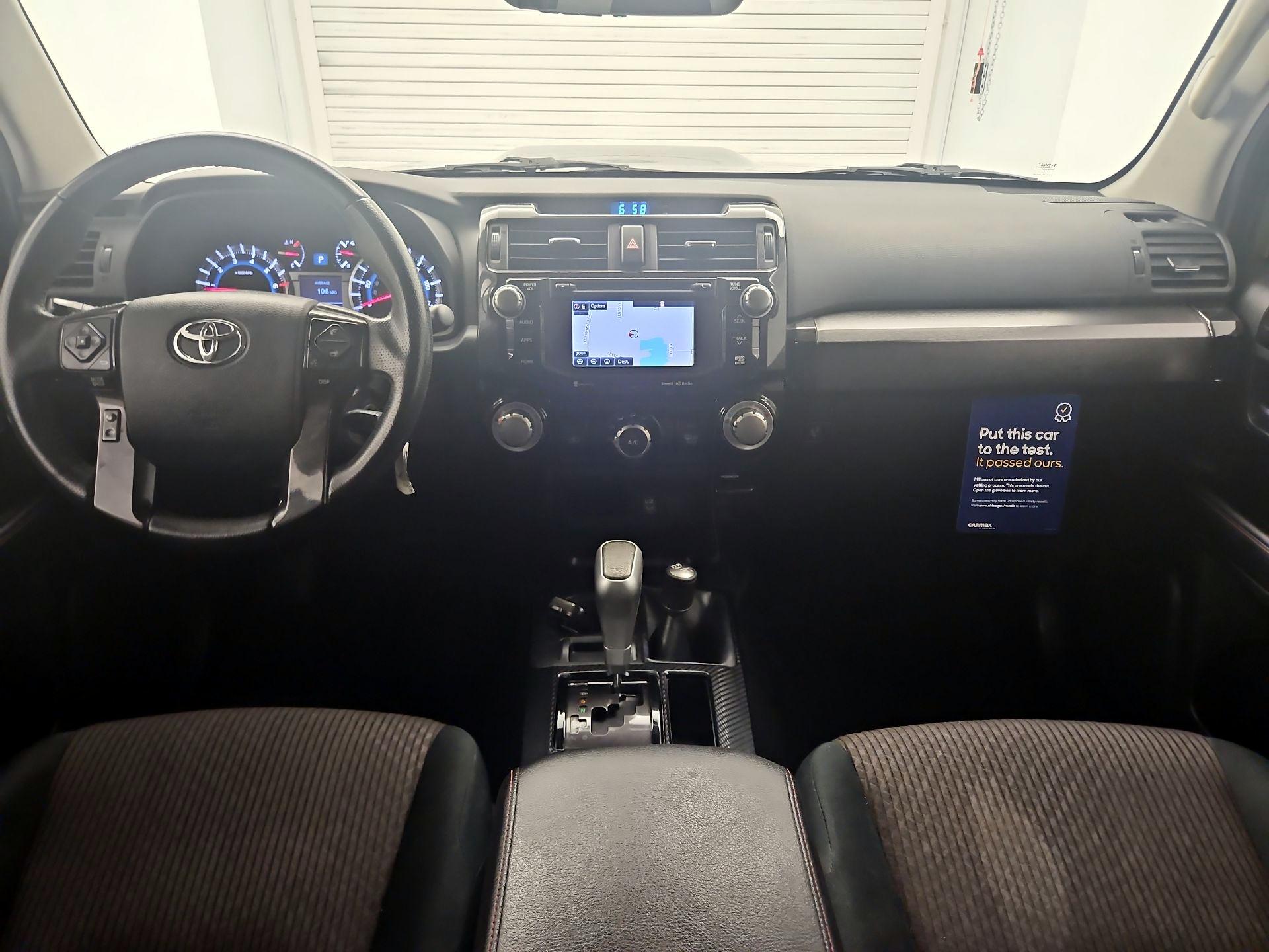 Thumbnail: 2019 Toyota 4Runner - 9