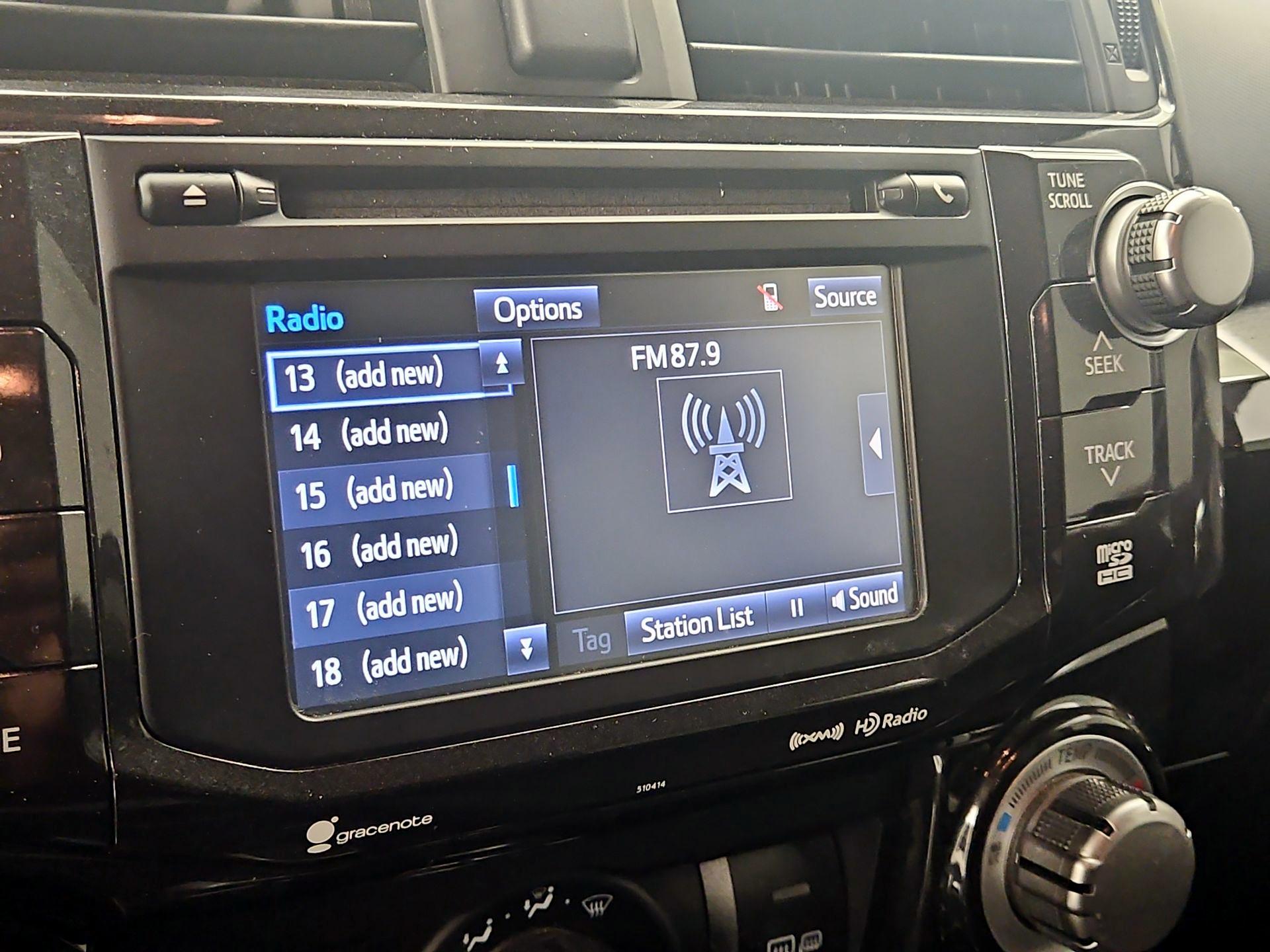 Thumbnail: 2019 Toyota 4Runner - 16