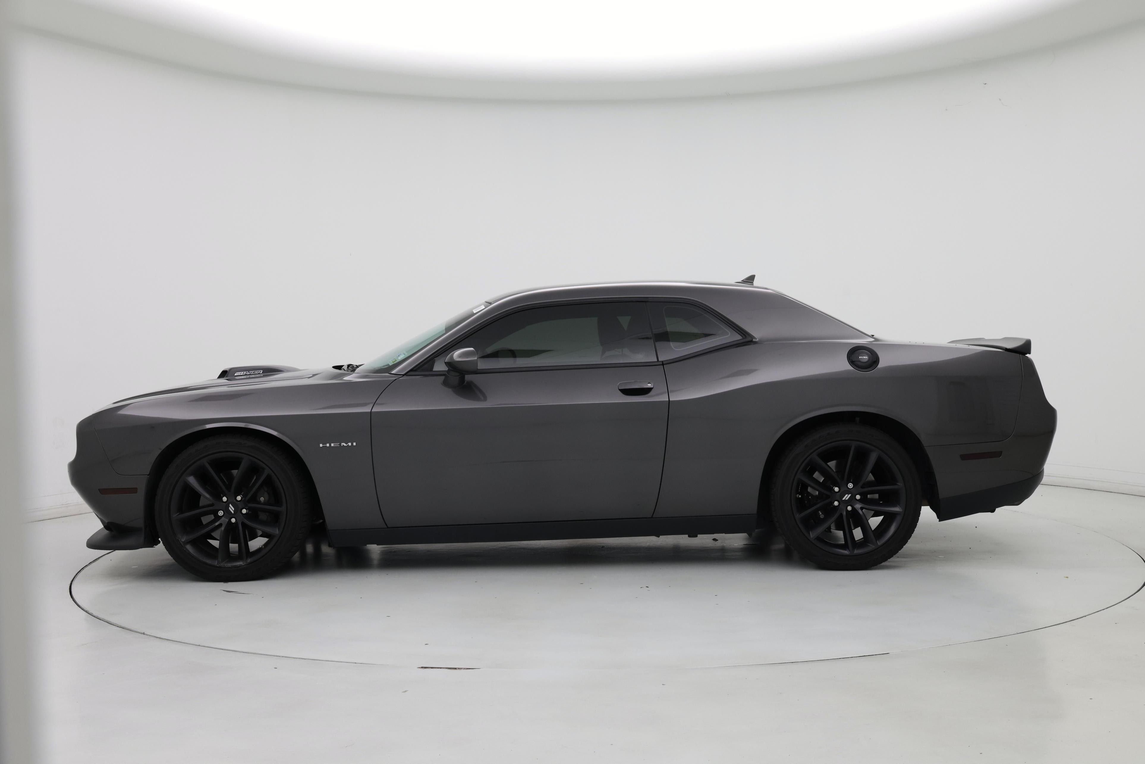 Thumbnail: 2022 Dodge Challenger - 3