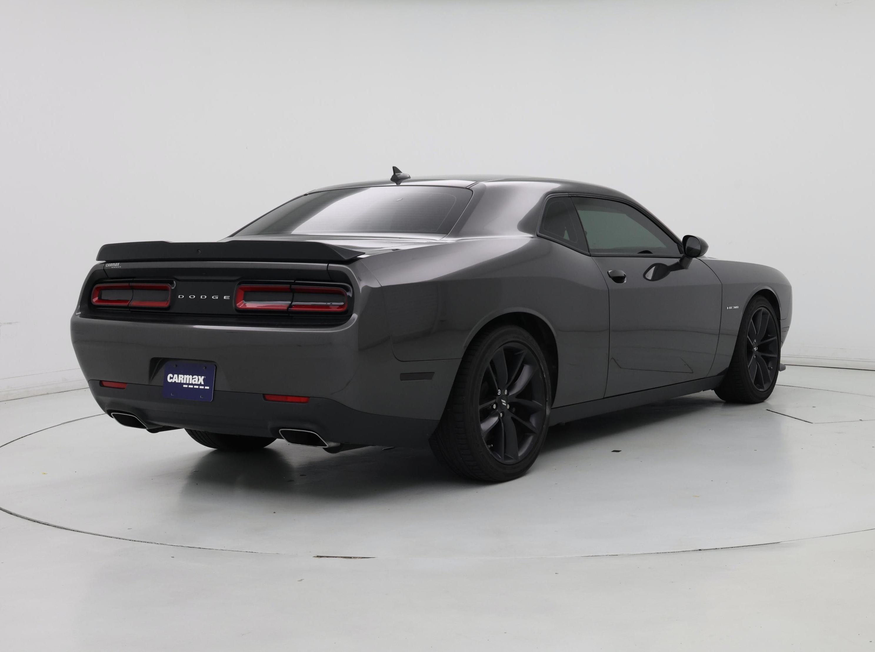 Thumbnail: 2022 Dodge Challenger - 8