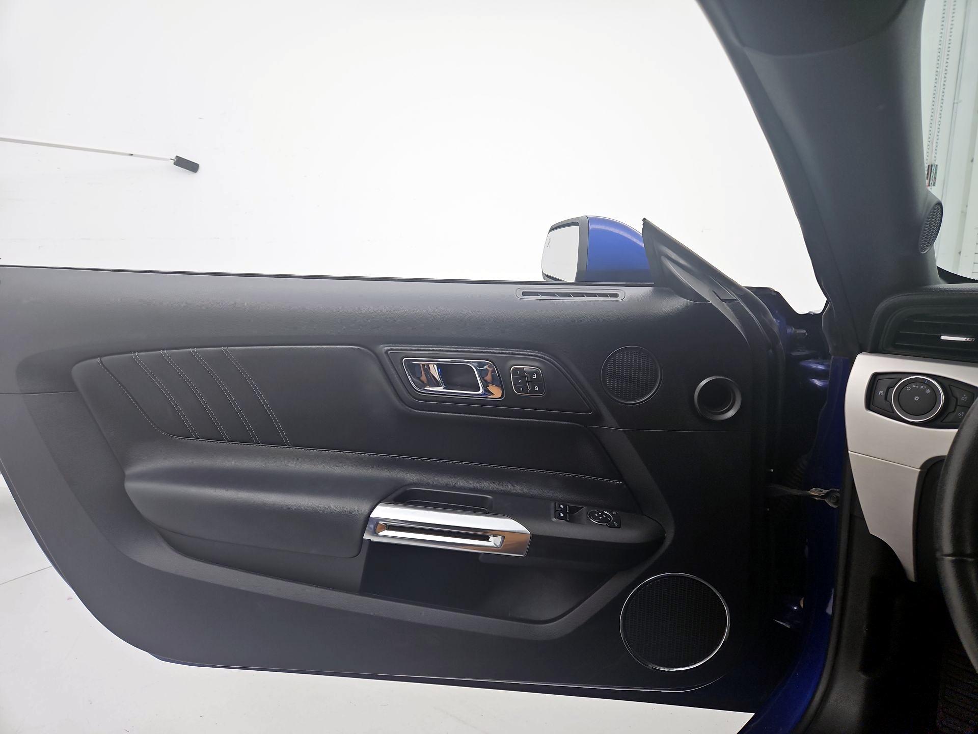 Thumbnail: 2016 Ford Mustang - 12