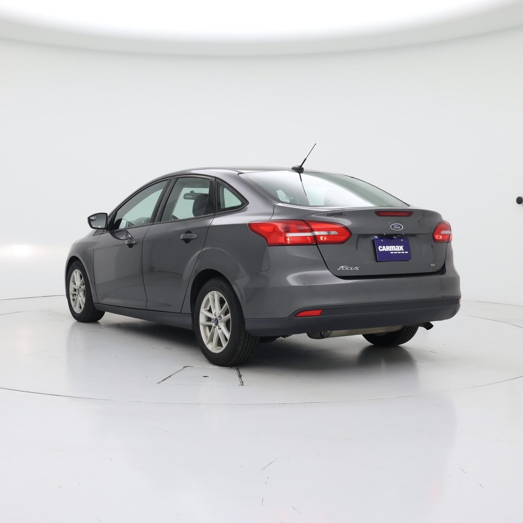 Thumbnail: 2017 Ford Focus - 2