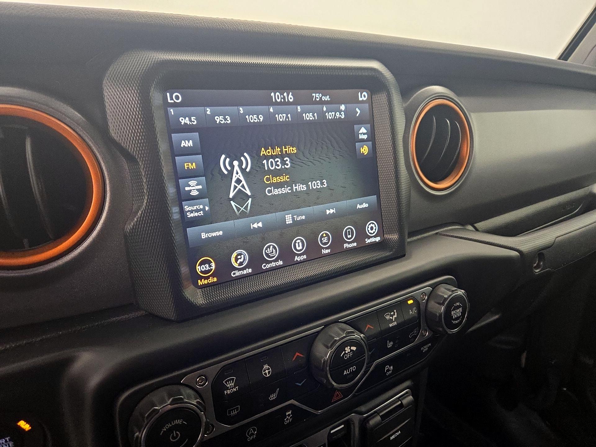 Thumbnail: 2022 Jeep Gladiator - 16