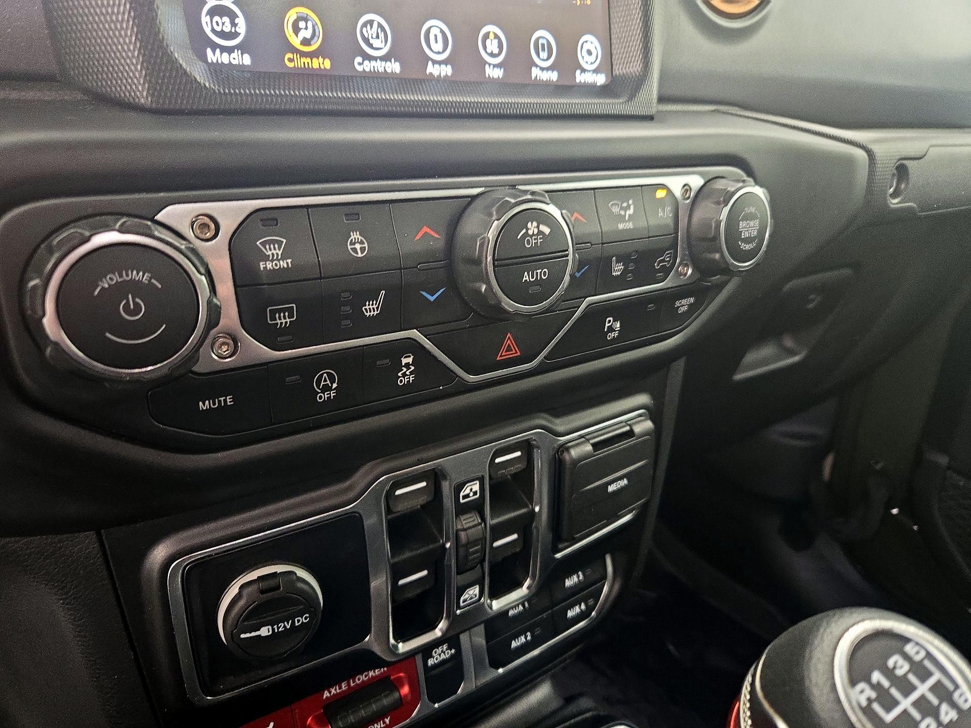 Thumbnail: 2022 Jeep Gladiator - 17