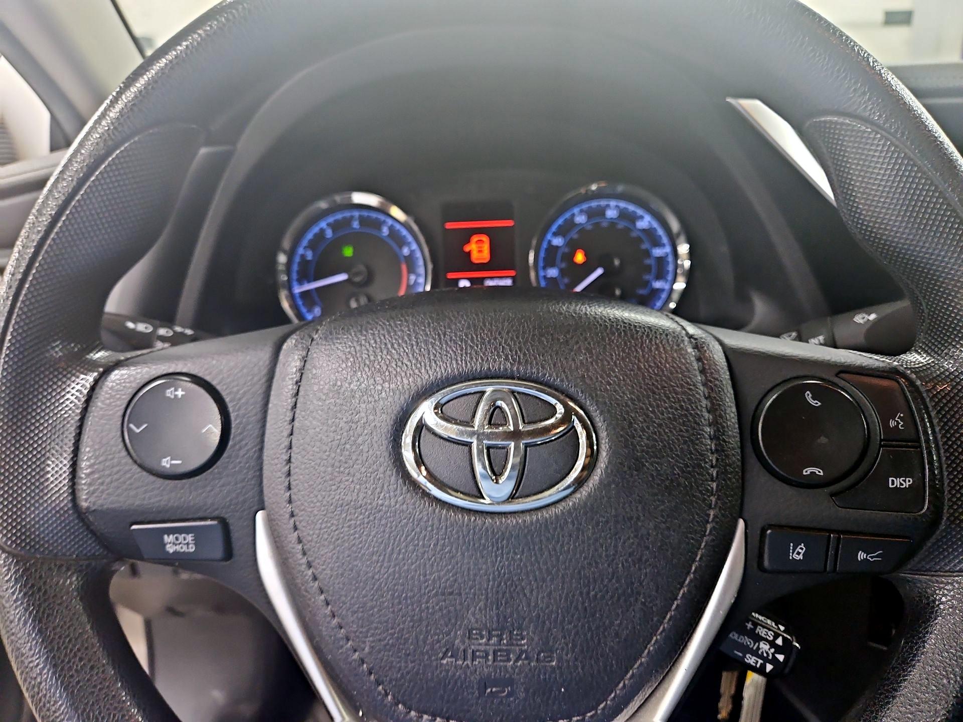 Thumbnail: 2019 Toyota Corolla - 10