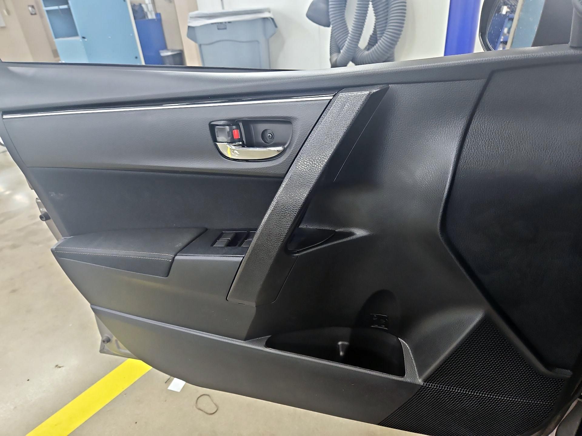 Thumbnail: 2019 Toyota Corolla - 12
