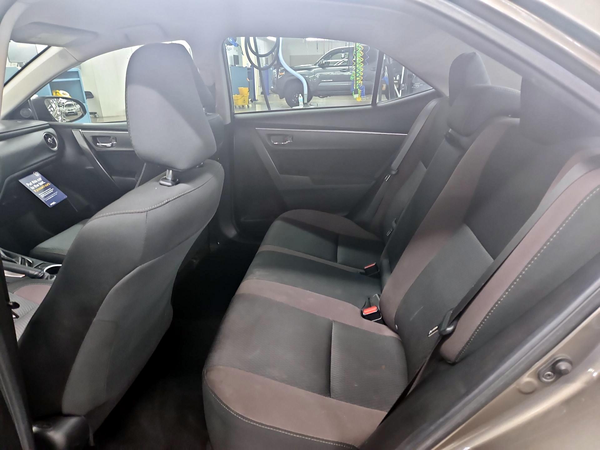 Thumbnail: 2019 Toyota Corolla - 19