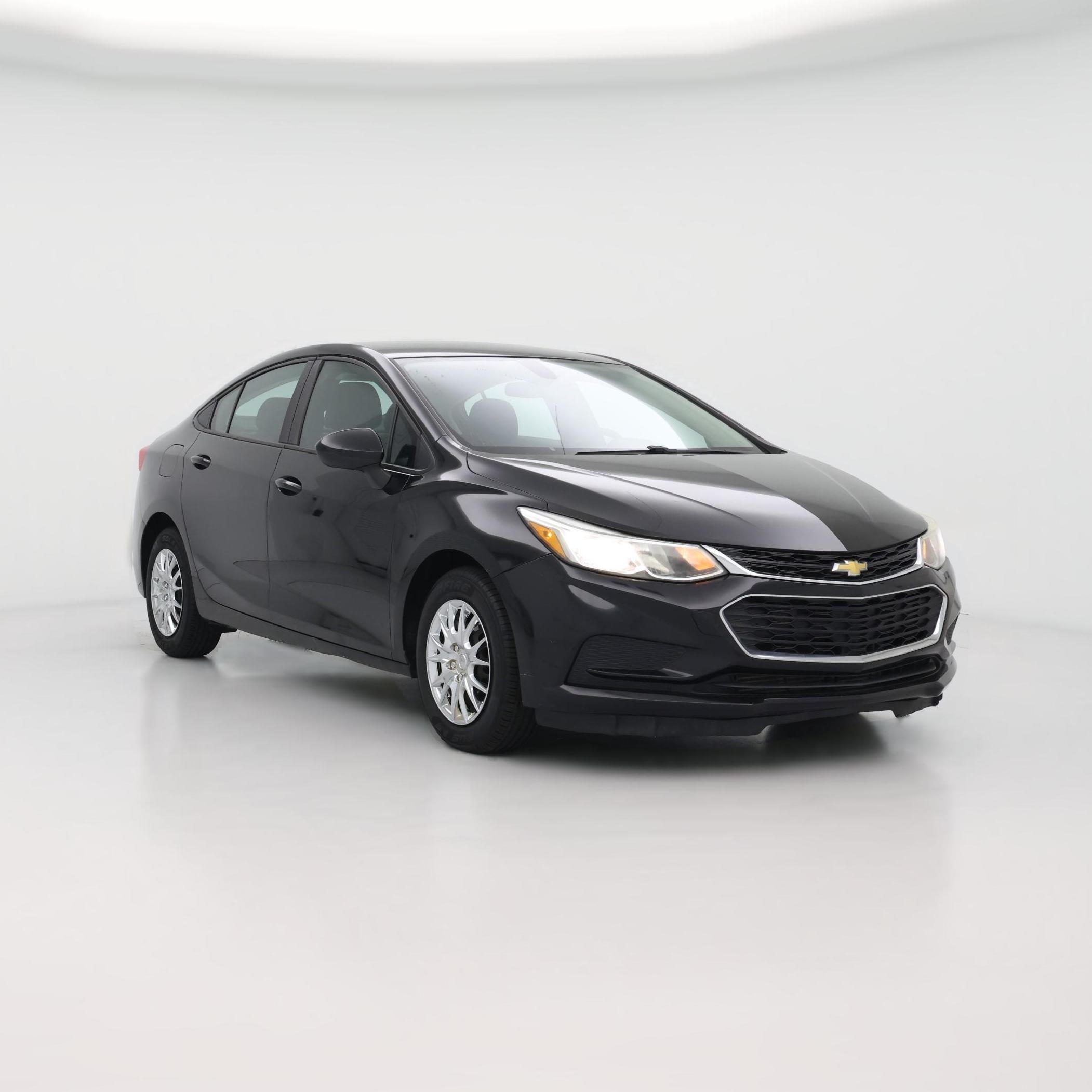 Thumbnail: 2017 Chevrolet Cruze - 1