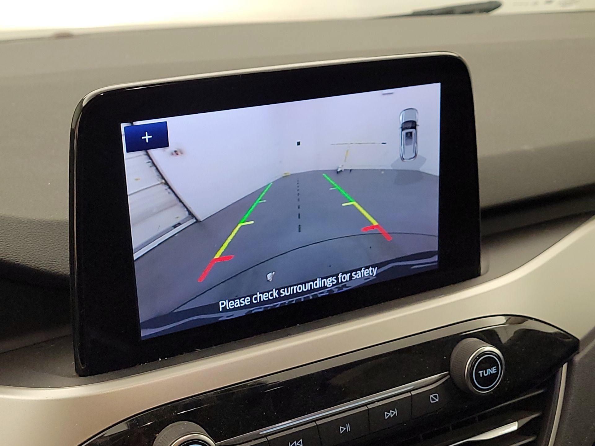 Thumbnail: 2020 Ford Escape - 14