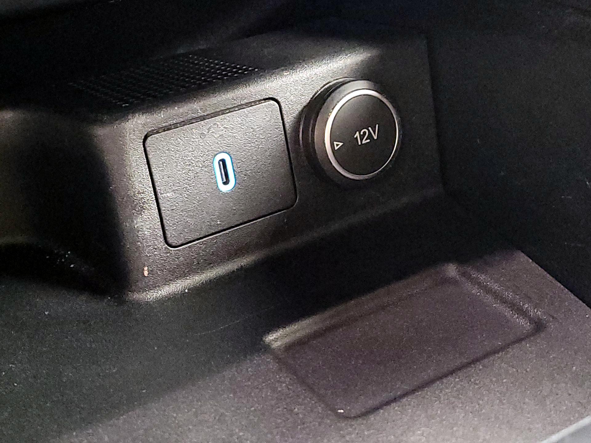 Thumbnail: 2020 Ford Escape - 18