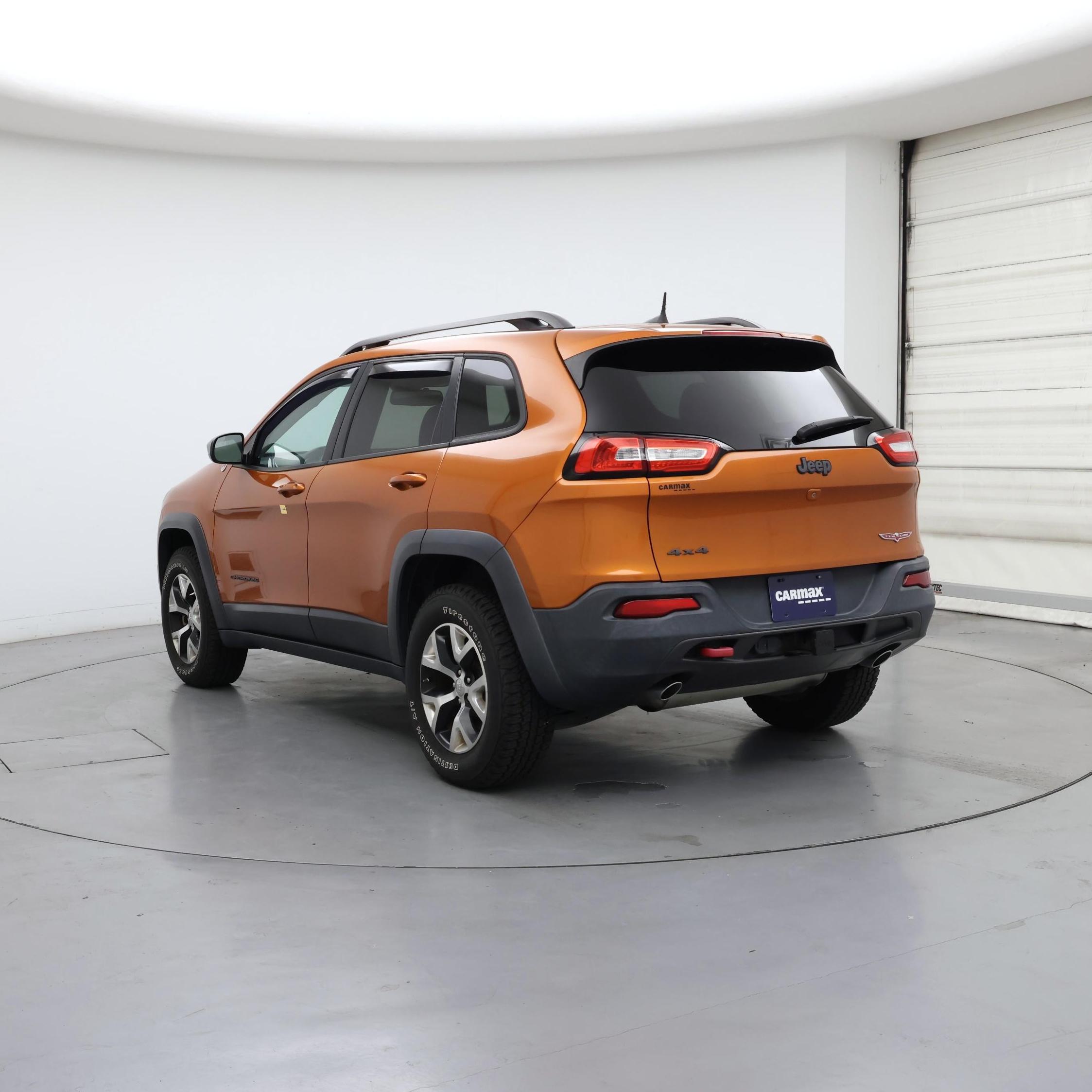 Thumbnail: 2016 Jeep Cherokee - 2
