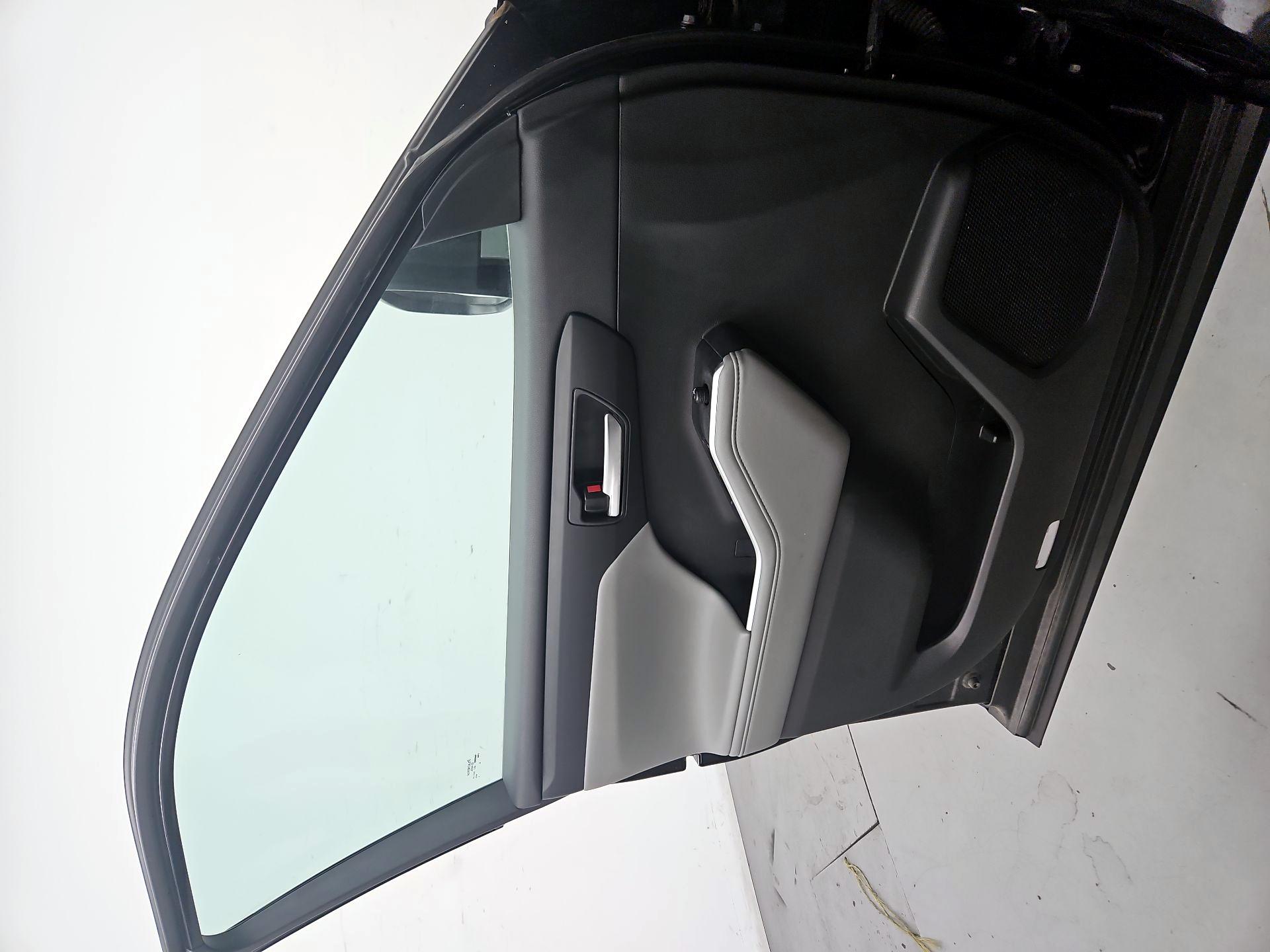 Thumbnail: 2021 Toyota Highlander - 12