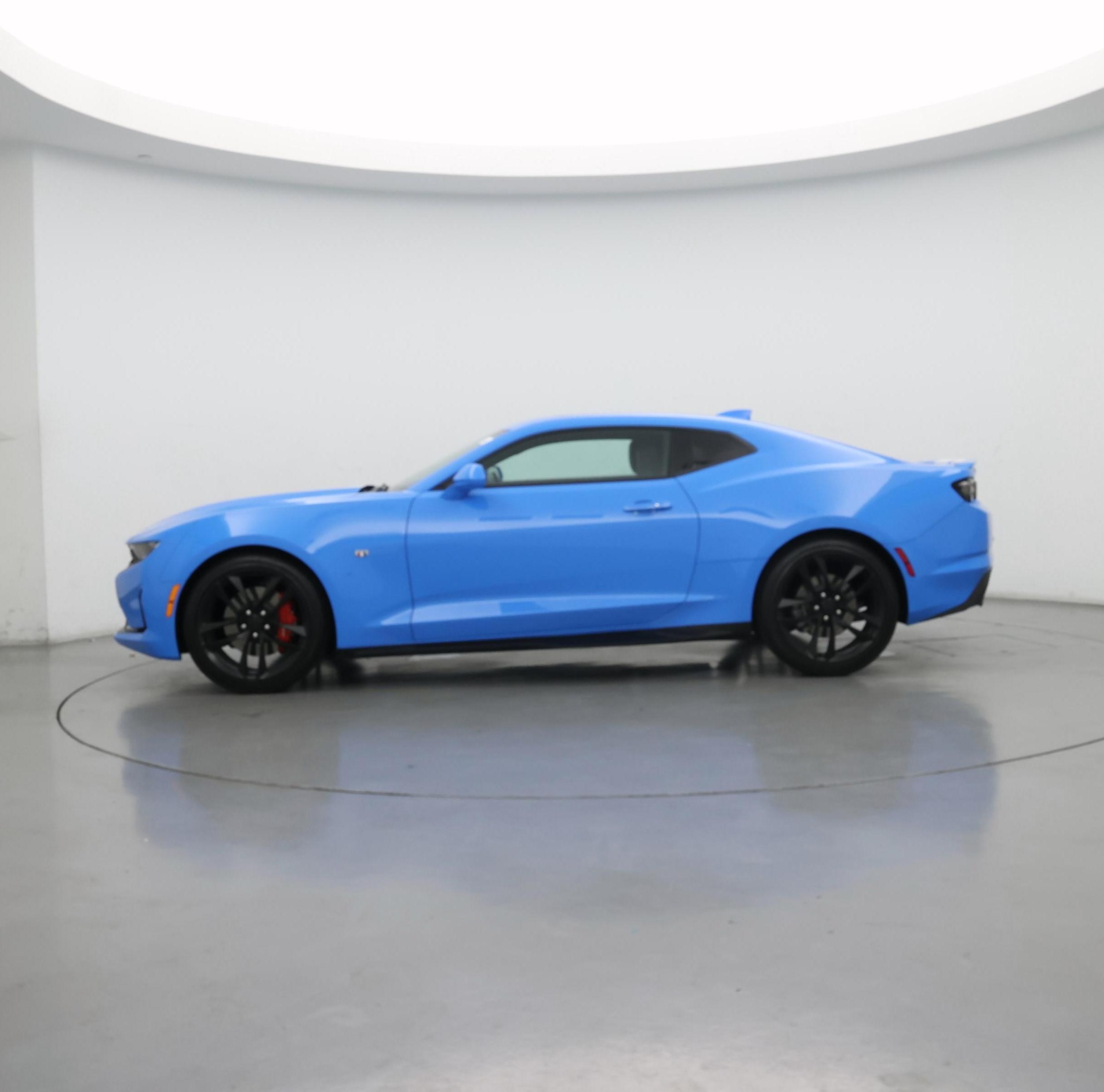 Thumbnail: 2023 Chevrolet Camaro - 3