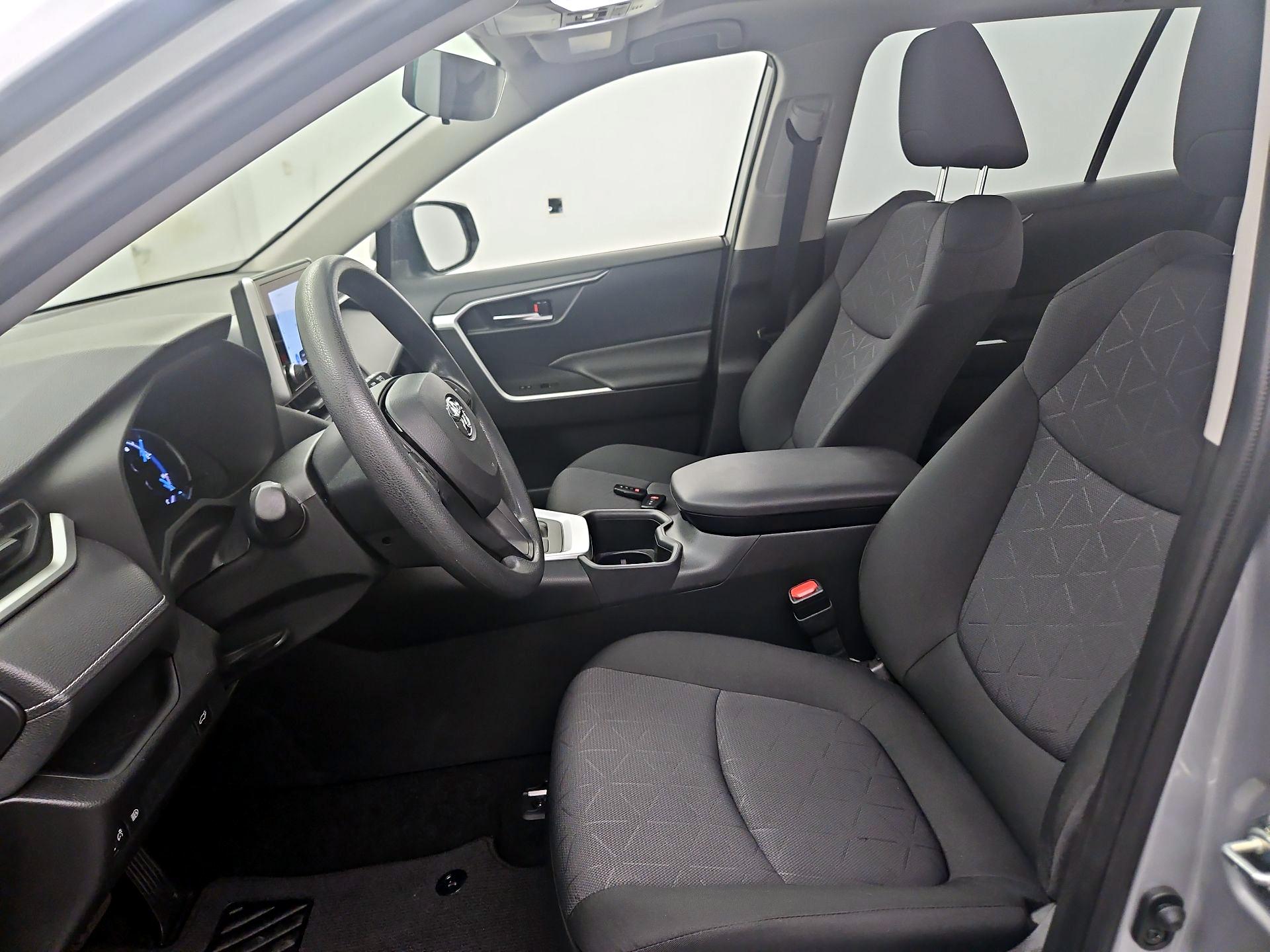 Thumbnail: 2024 Toyota RAV4 - 11