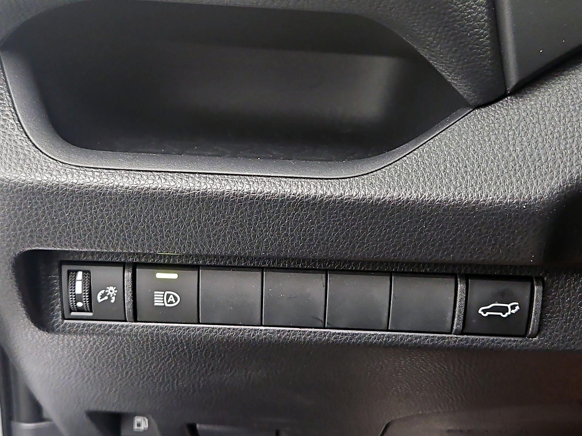 Thumbnail: 2024 Toyota RAV4 - 13