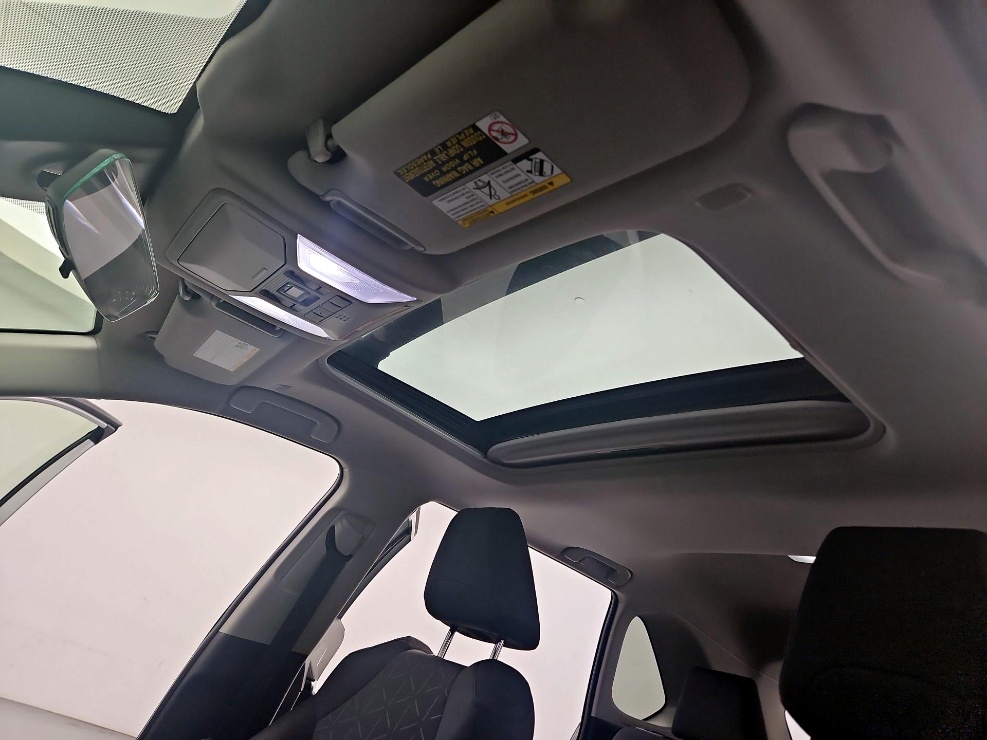 Thumbnail: 2024 Toyota RAV4 - 19