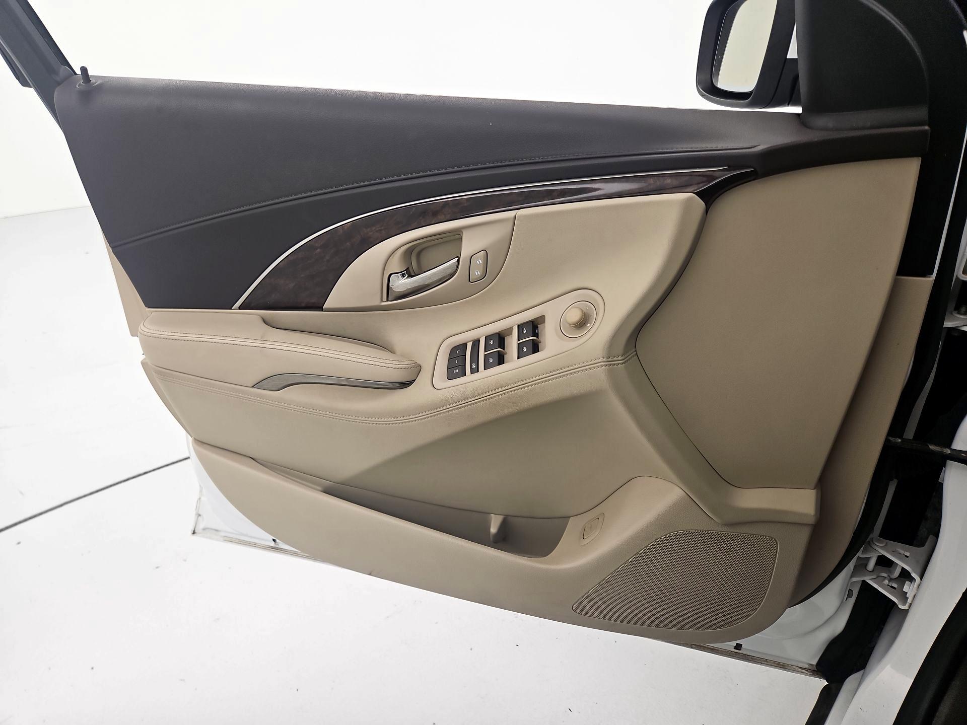Thumbnail: 2016 Buick LaCrosse - 12