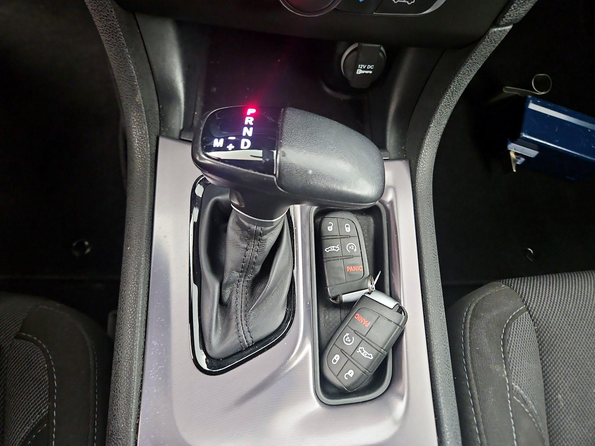 Thumbnail: 2021 Dodge Charger - 15