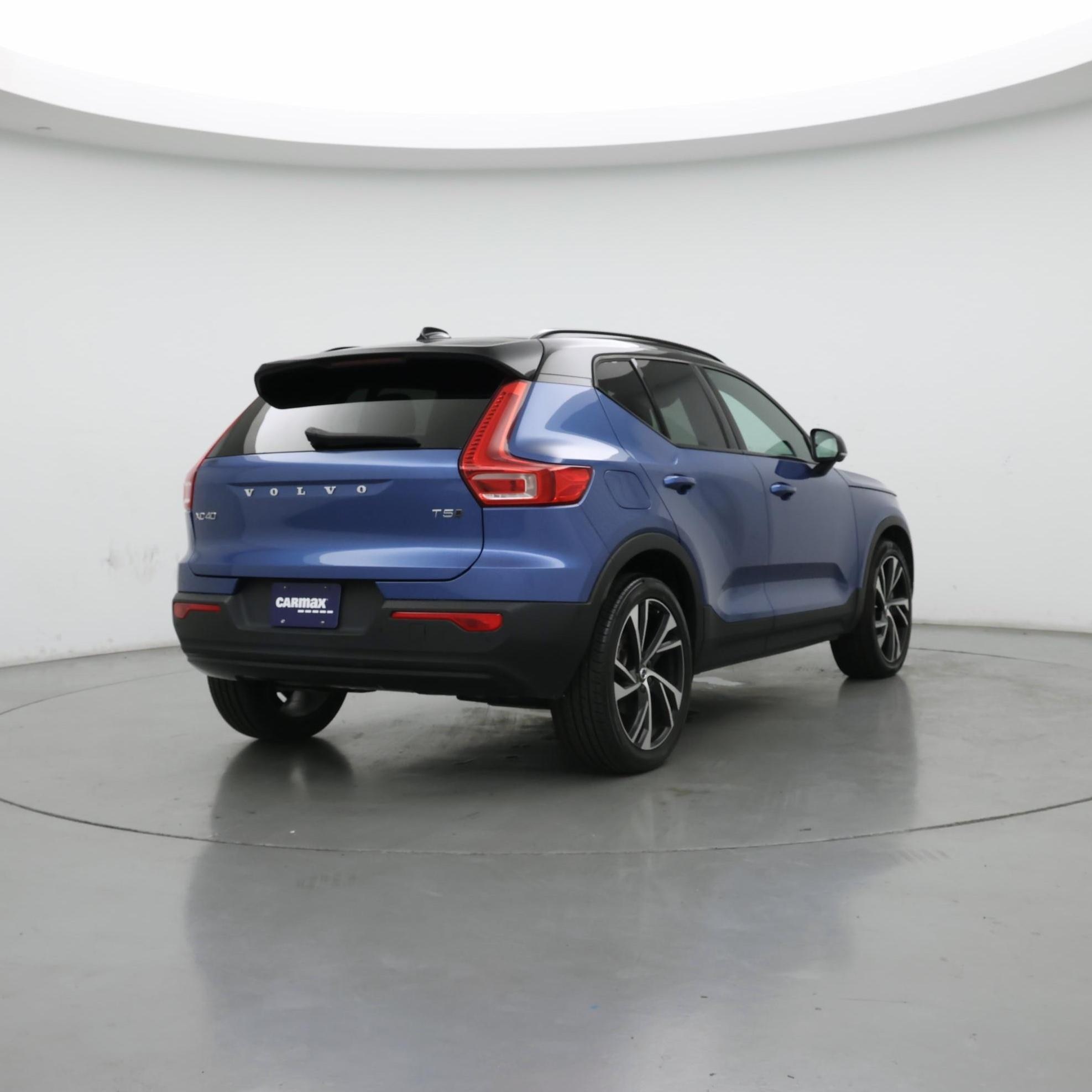 Thumbnail: 2021 Volvo XC40 - 8
