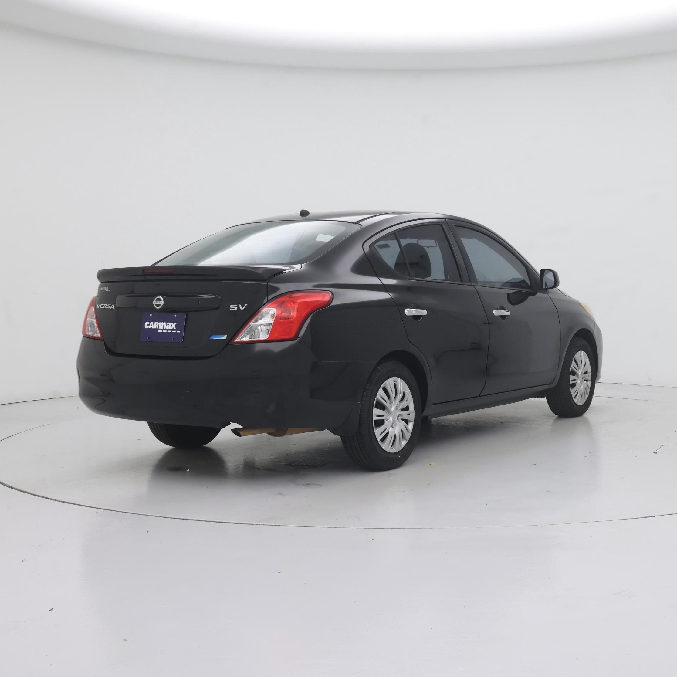 Thumbnail: 2014 Nissan Versa - 8