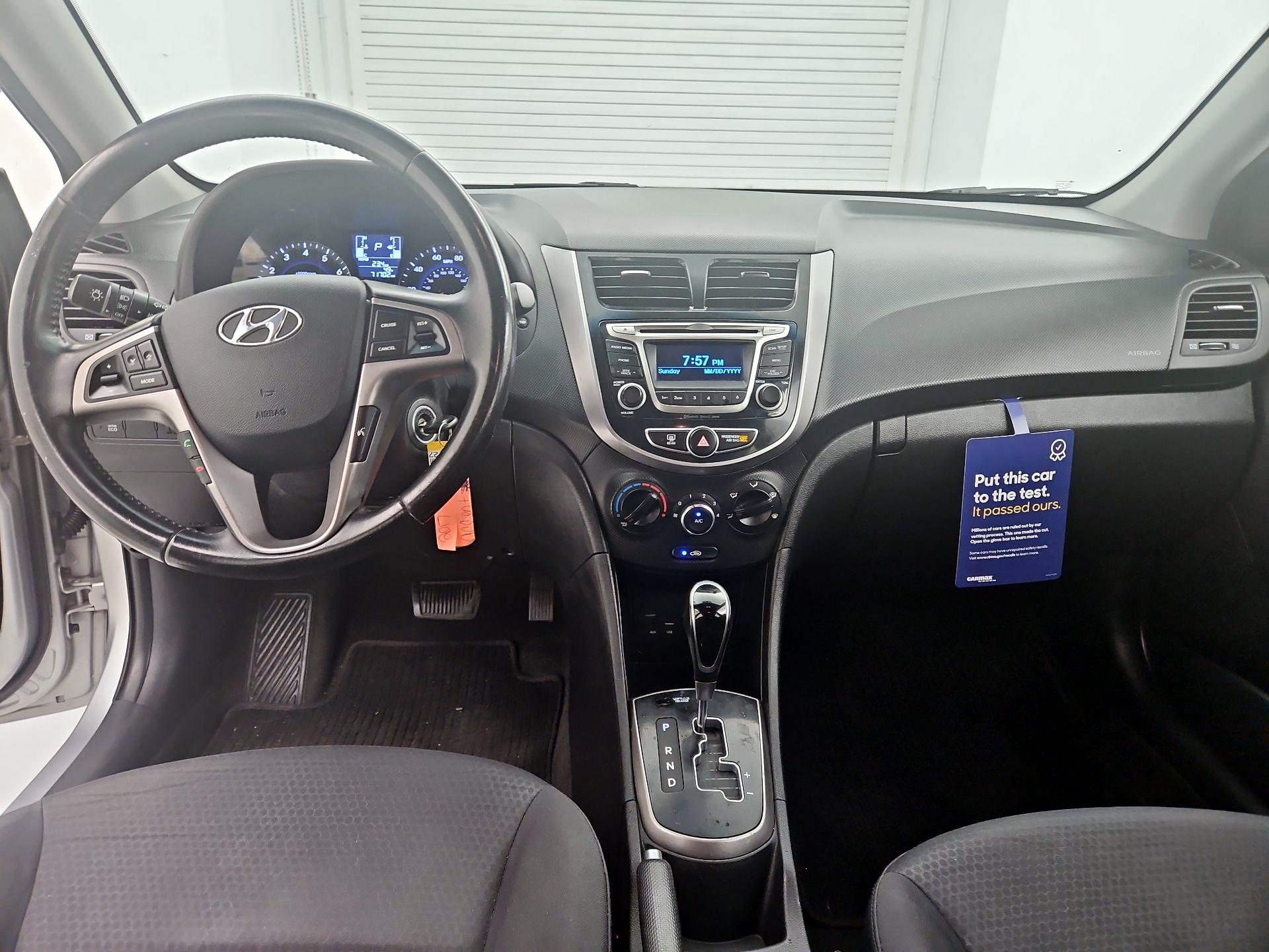 Thumbnail: 2017 Hyundai Accent - 9