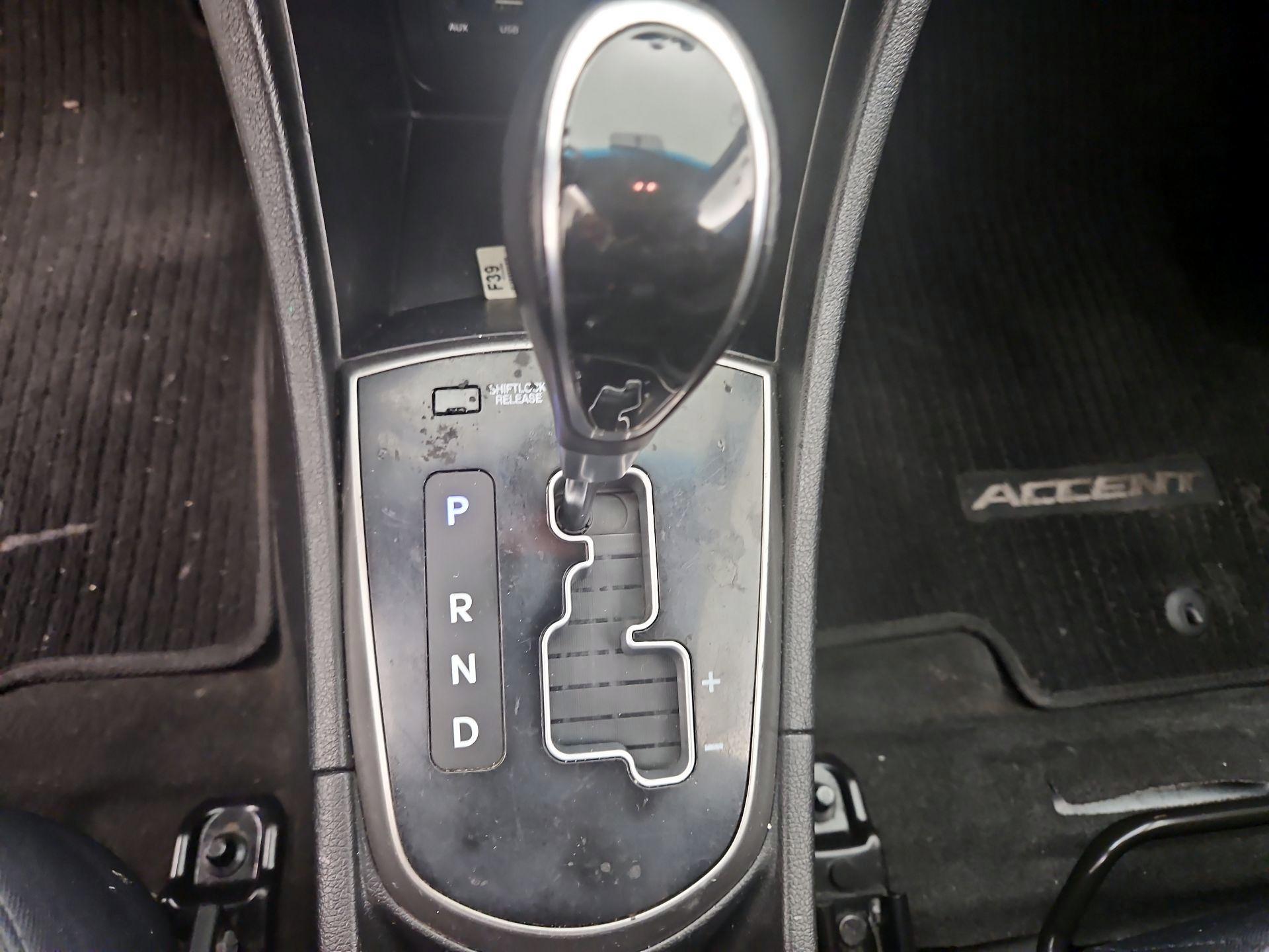 Thumbnail: 2017 Hyundai Accent - 16