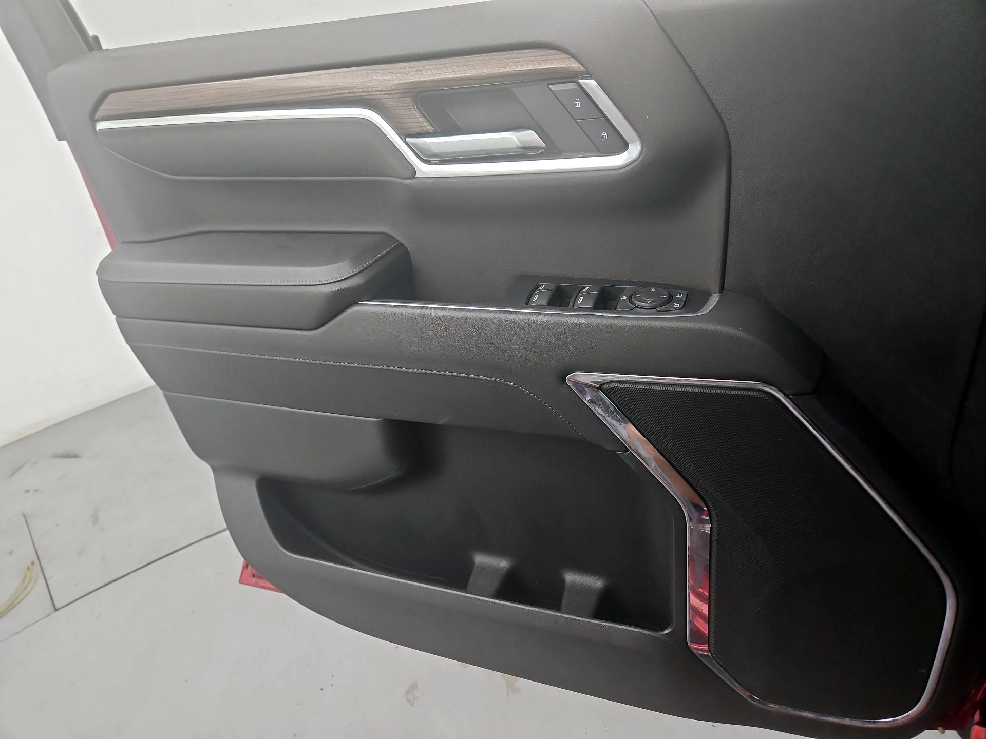 Thumbnail: 2024 Chevrolet Silverado 1500 - 12