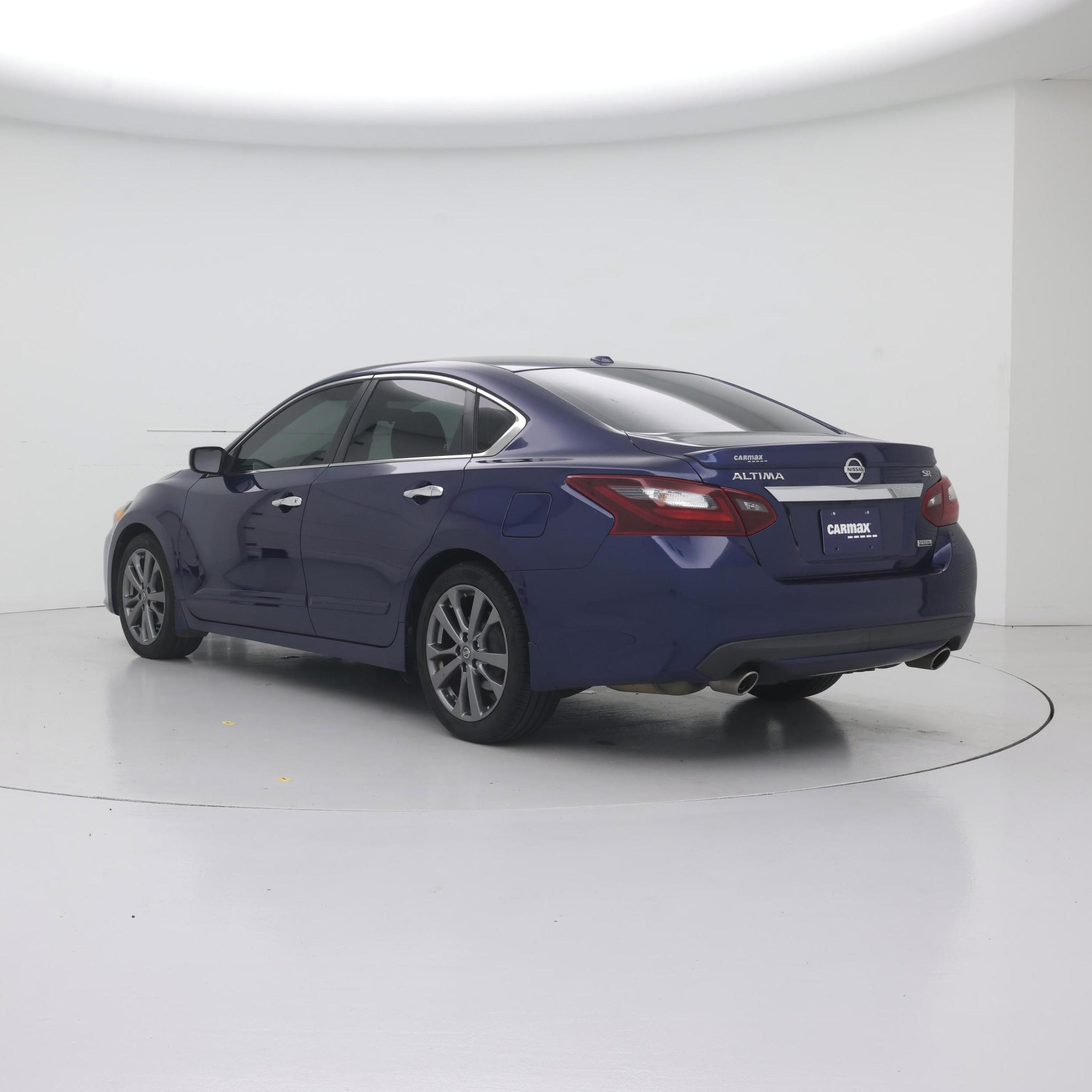 Thumbnail: 2018 Nissan Altima - 2