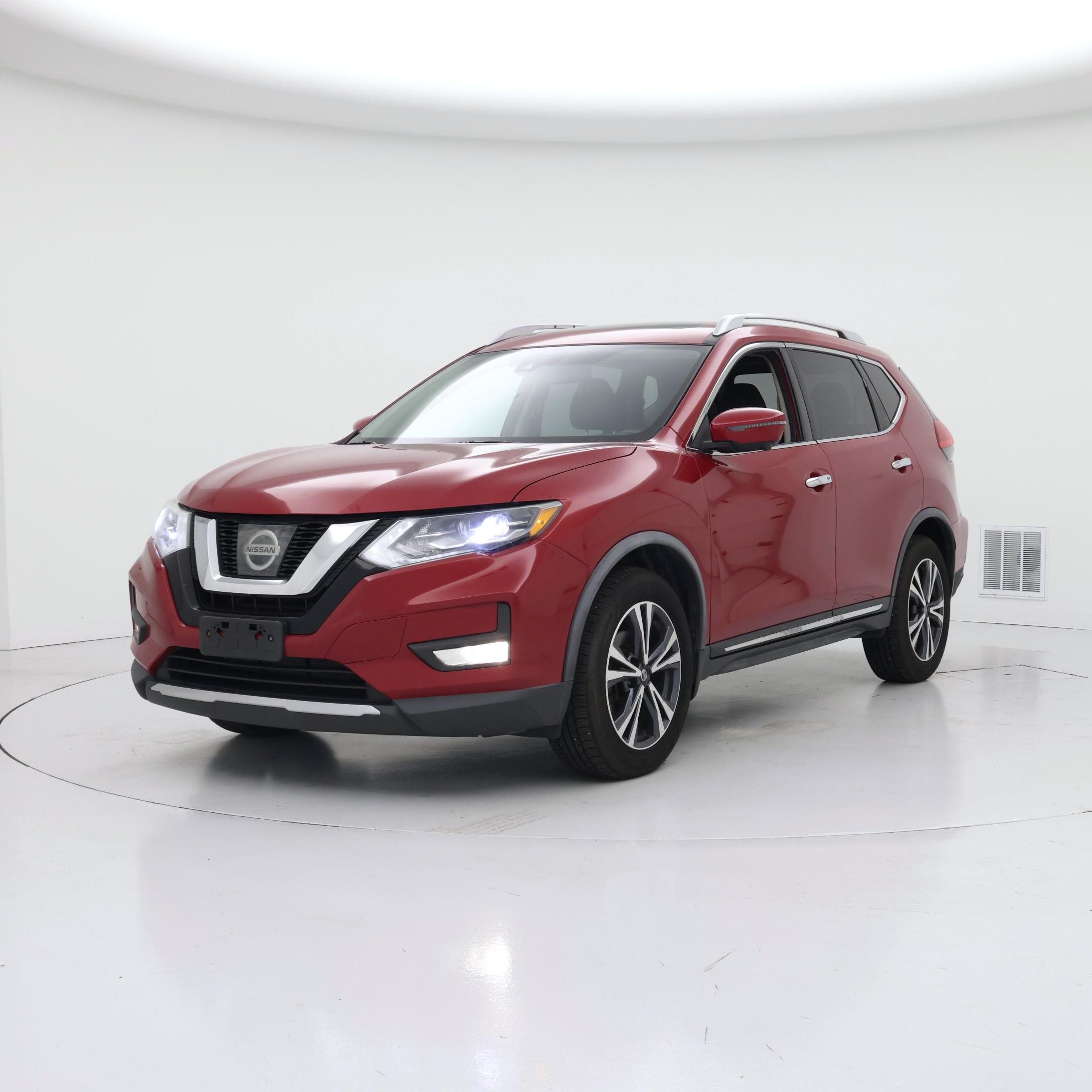 Thumbnail: 2017 Nissan Rogue - 4