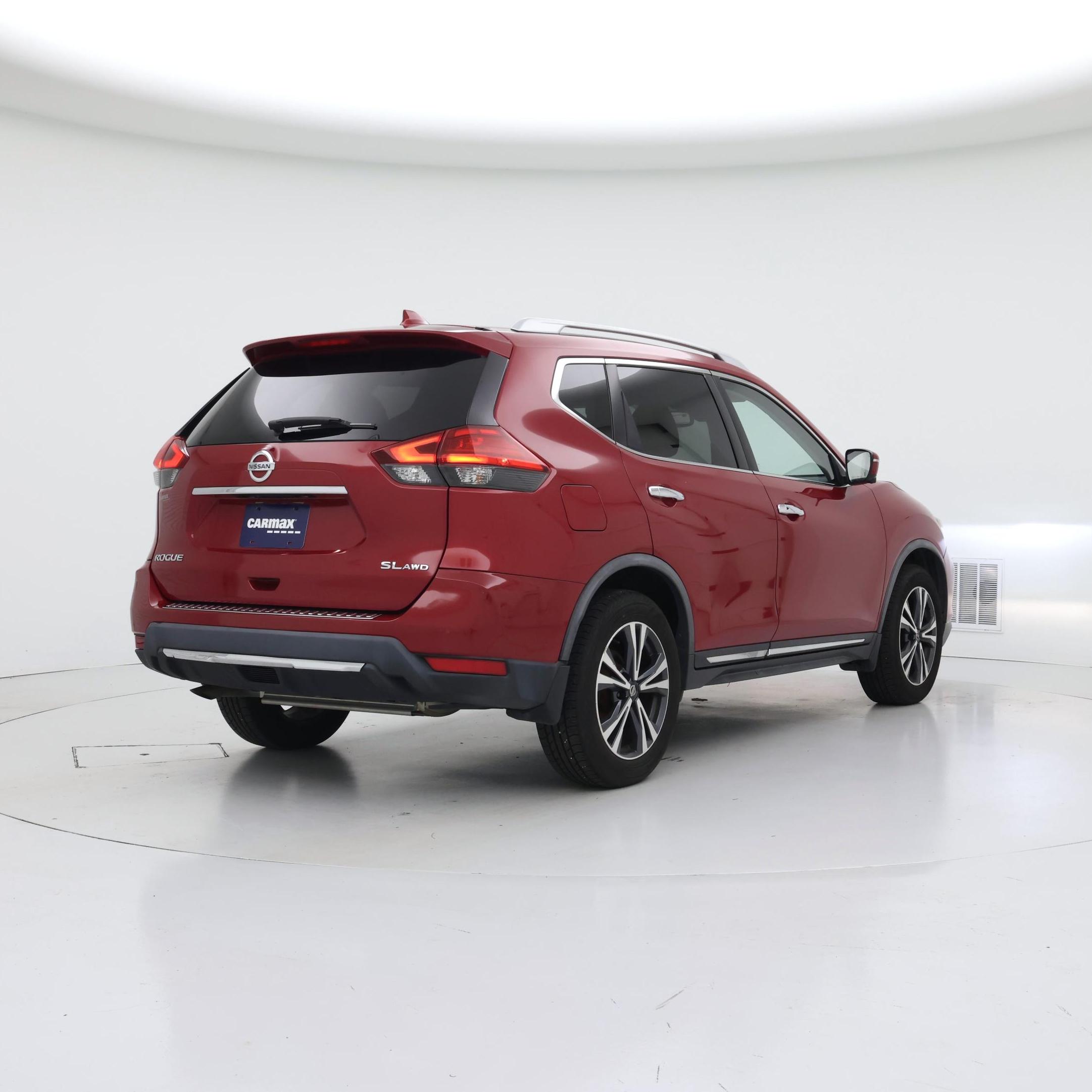 Thumbnail: 2017 Nissan Rogue - 8