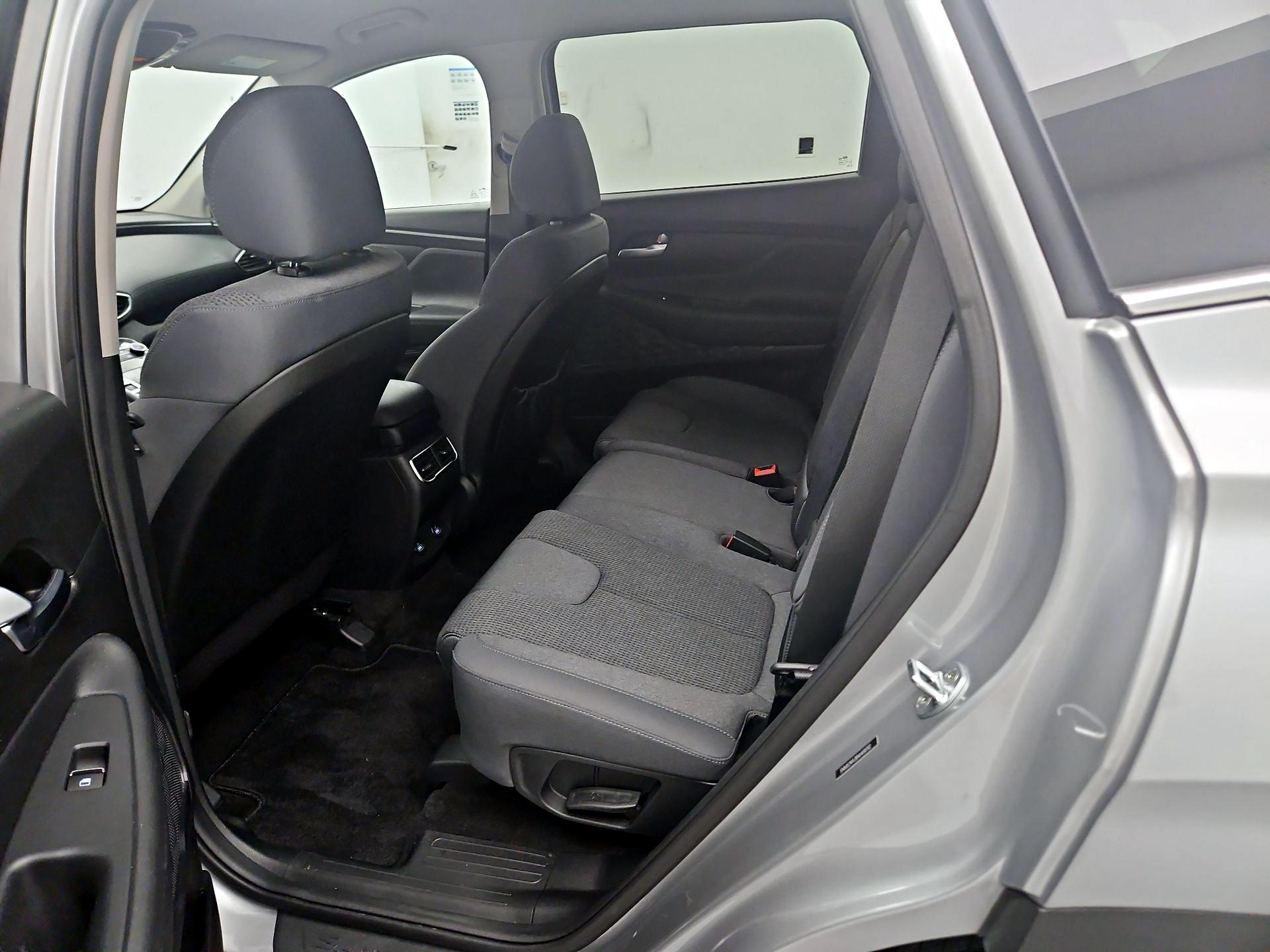 Thumbnail: 2022 Hyundai Santa Fe - 18