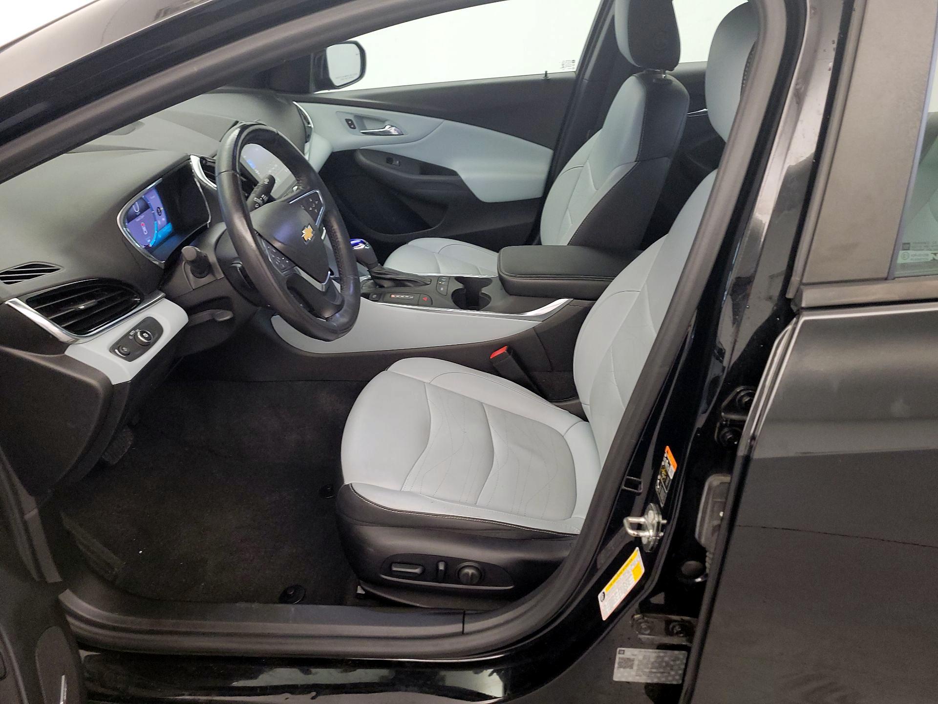 Thumbnail: 2019 Chevrolet Volt - 11