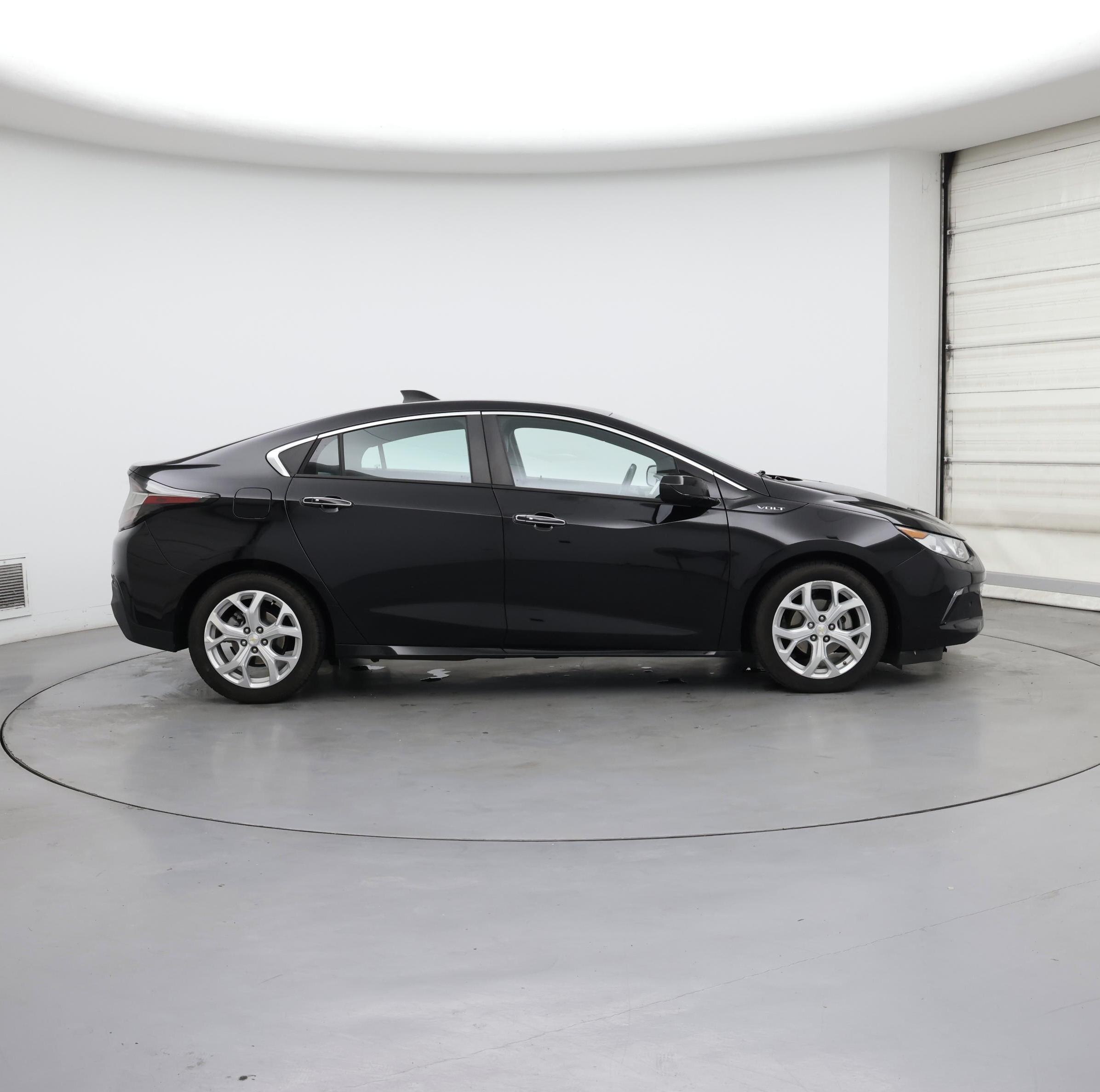 Thumbnail: 2019 Chevrolet Volt - 7